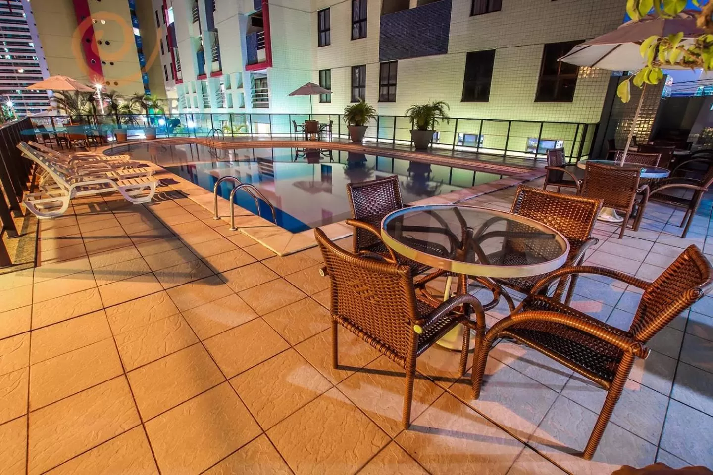 Property building in Paradise Flat