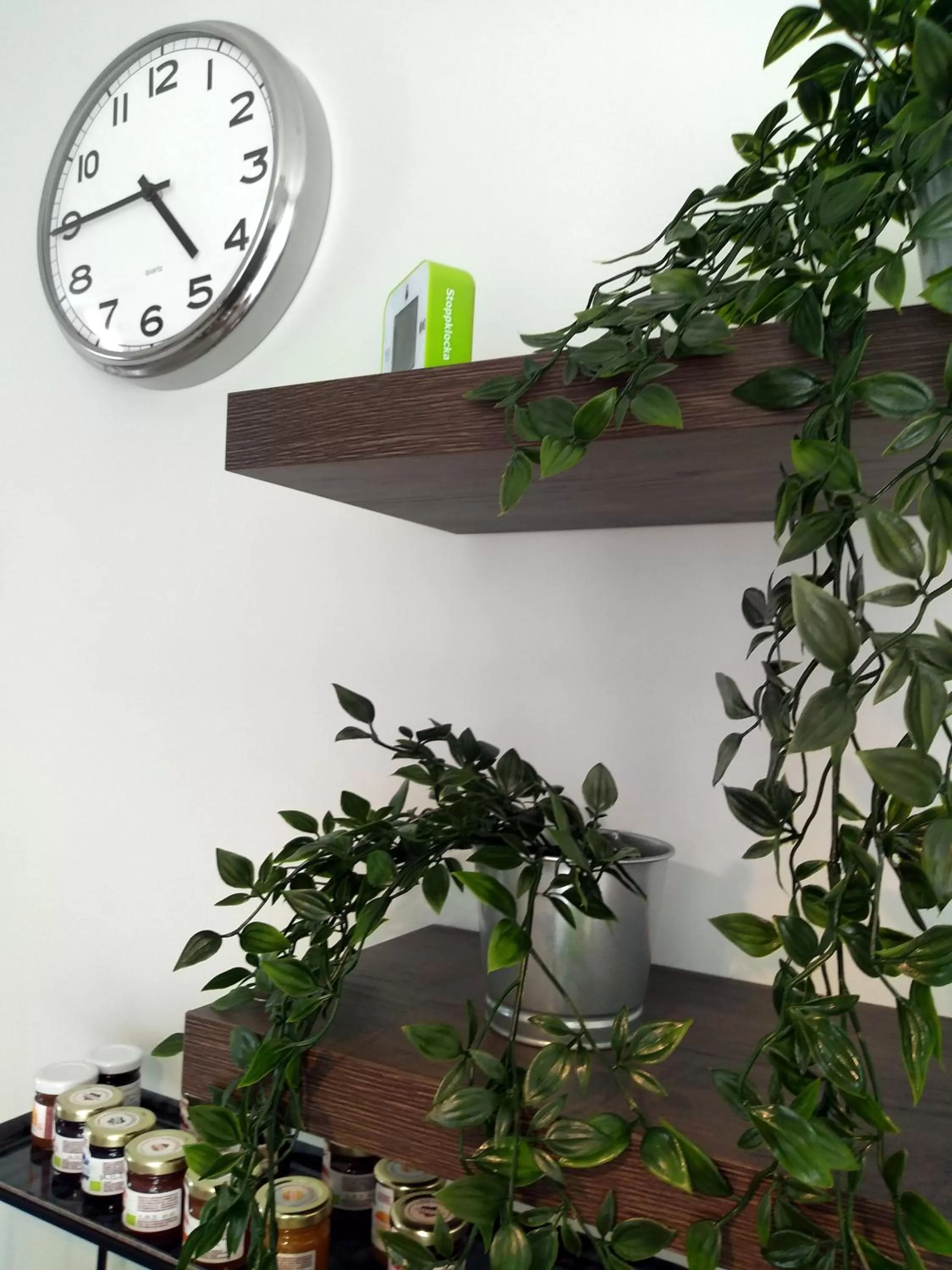 Communal kitchen in Le Mandragole B&B