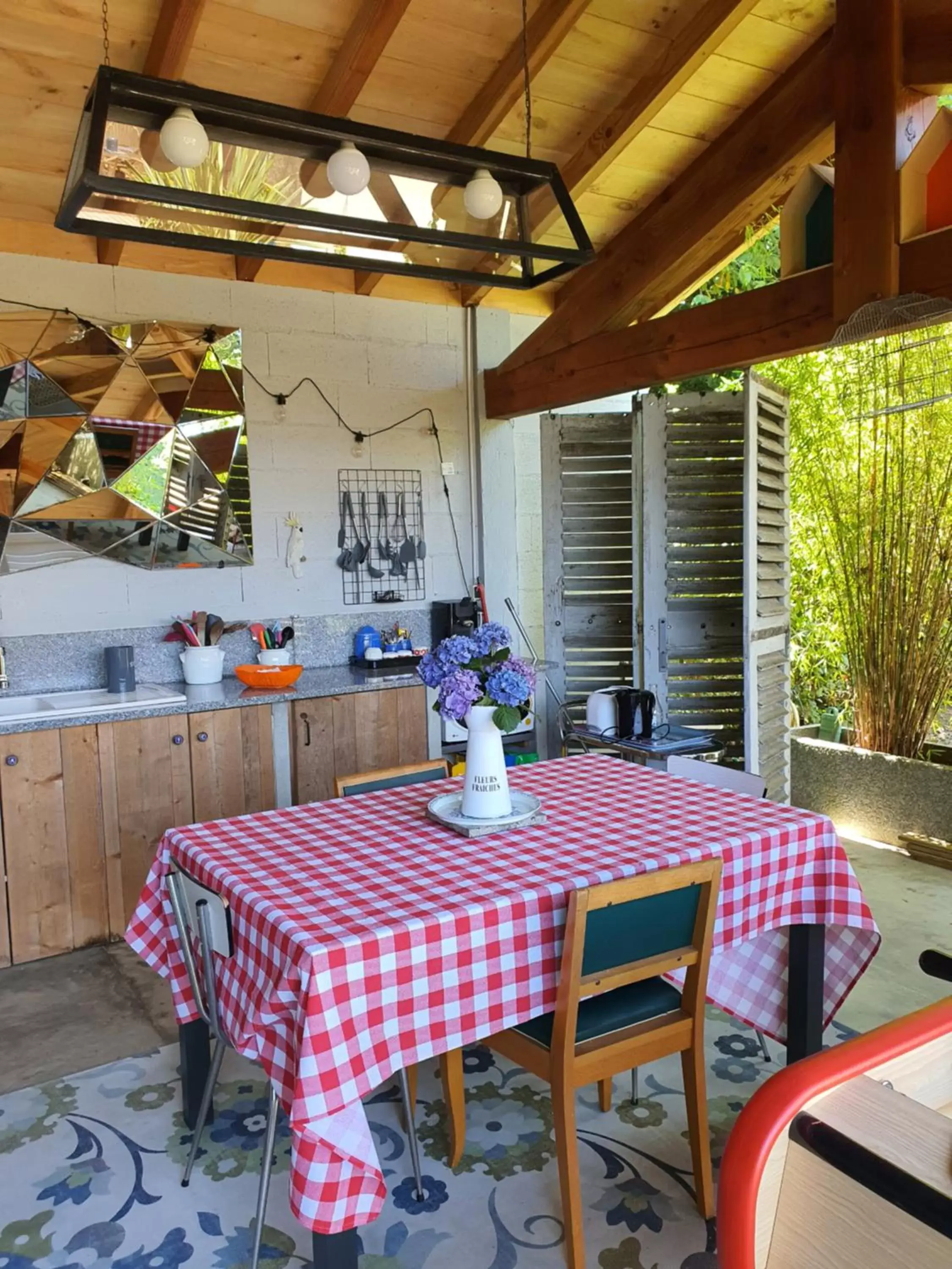 Dining area, Restaurant/Places to Eat in A l'Ecole Buissonnière