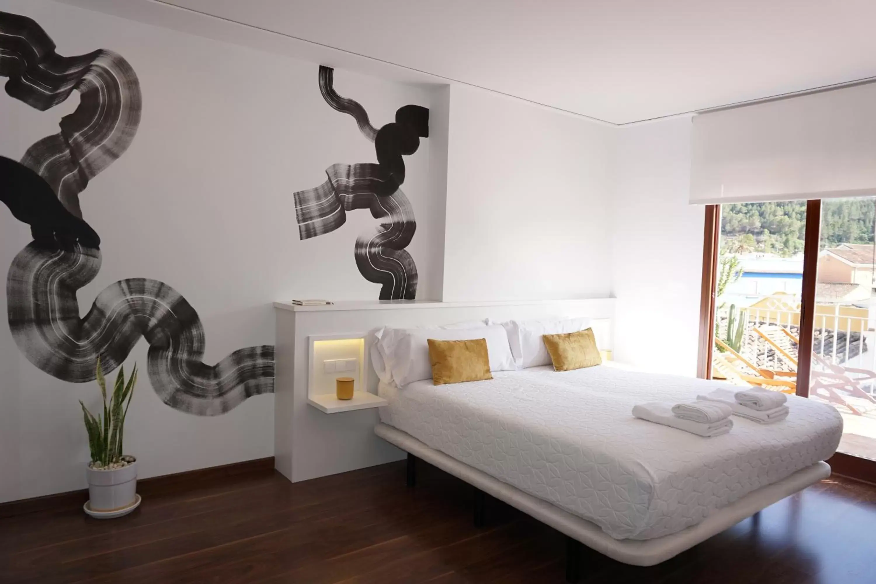 Bed in Mardenit Hotel Boutique