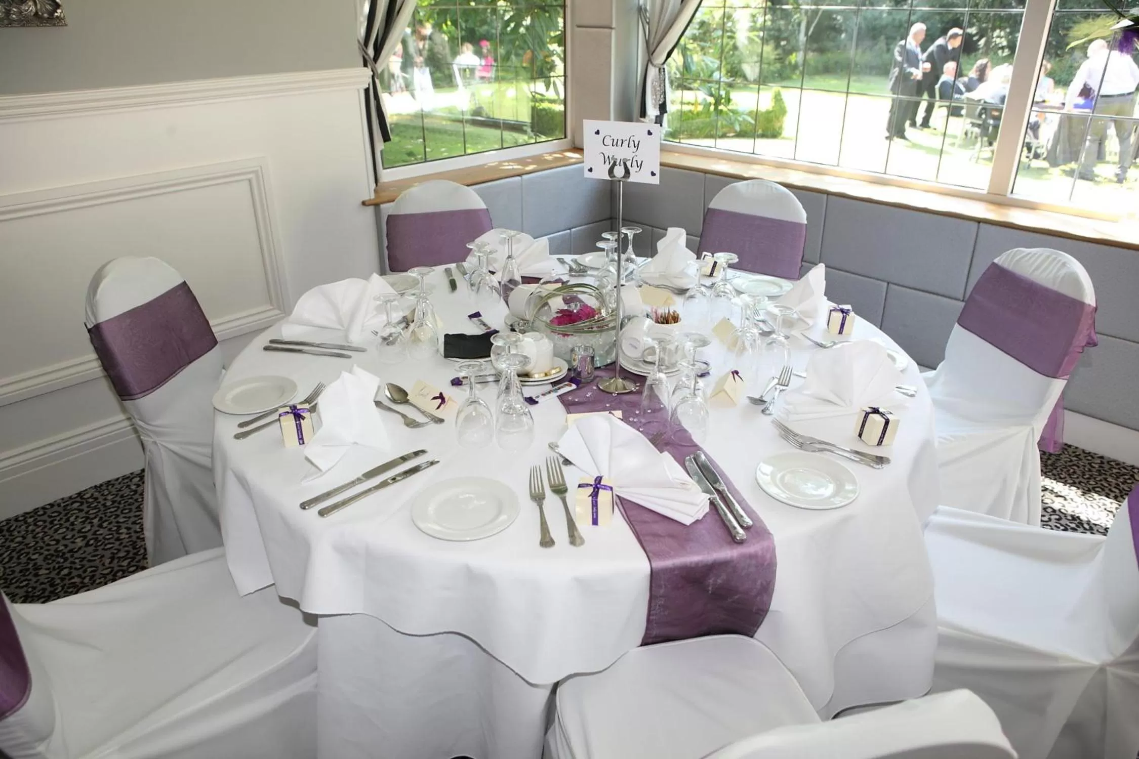 Restaurant/places to eat in The Vine Hotel, Skegness