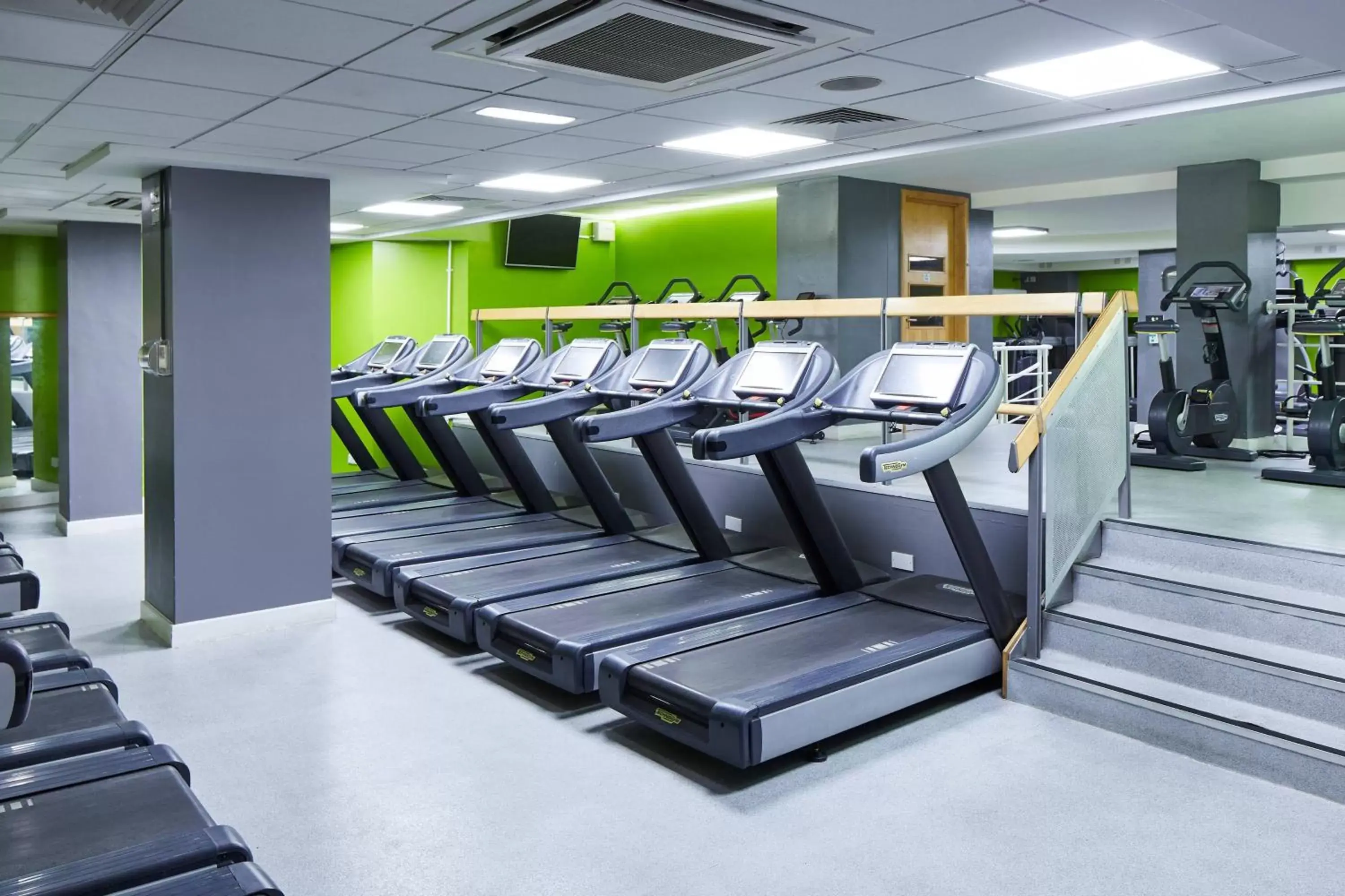 Fitness centre/facilities, Fitness Center/Facilities in London Marriott Hotel Maida Vale