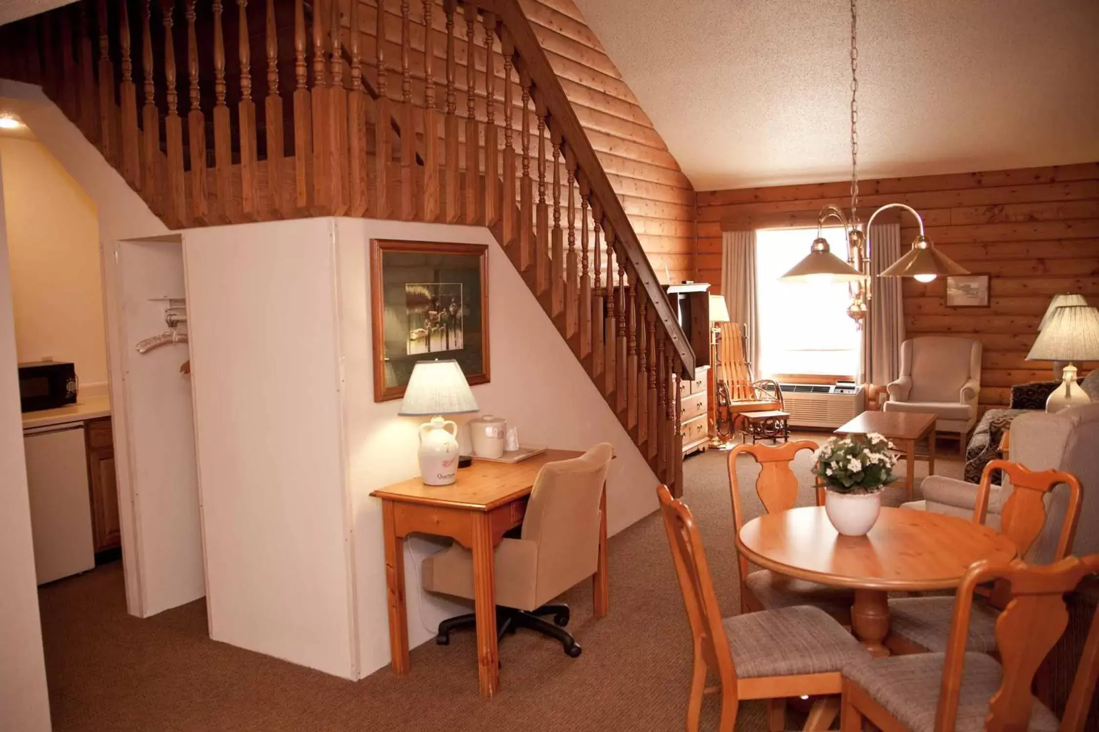 Living room in Baymont by Wyndham Mequon Milwaukee Area Living room in Baymont by Wyndham Mequon Milwaukee Area