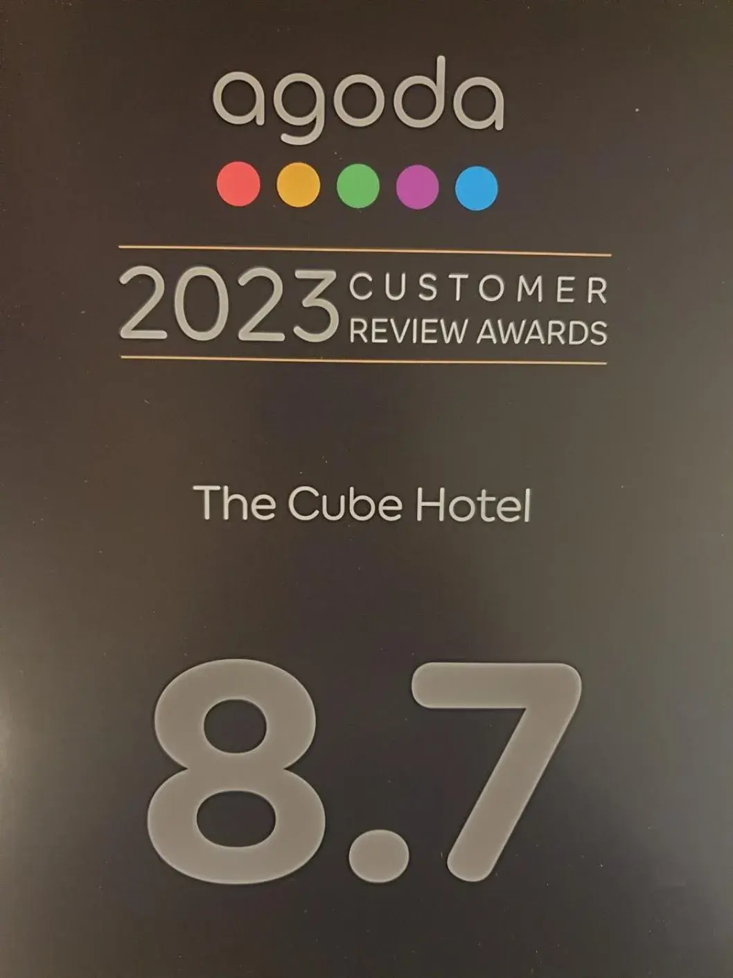 Certificate/Award in The Cube Hotel