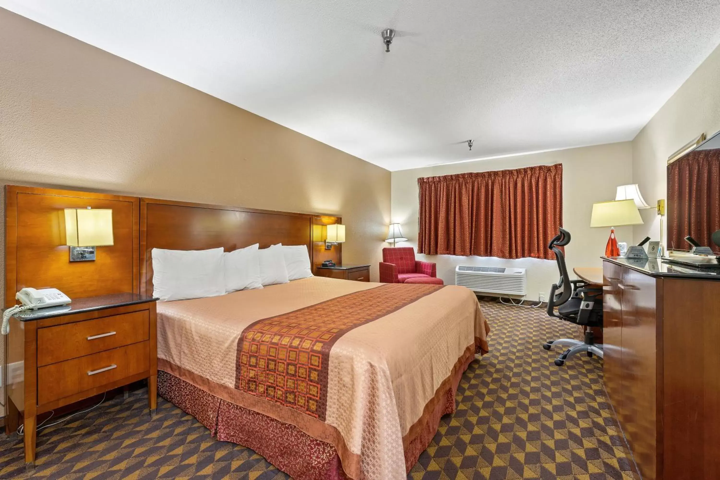 Bedroom, Bed in Geneva Motel Bedroom, Bed in Geneva Motel