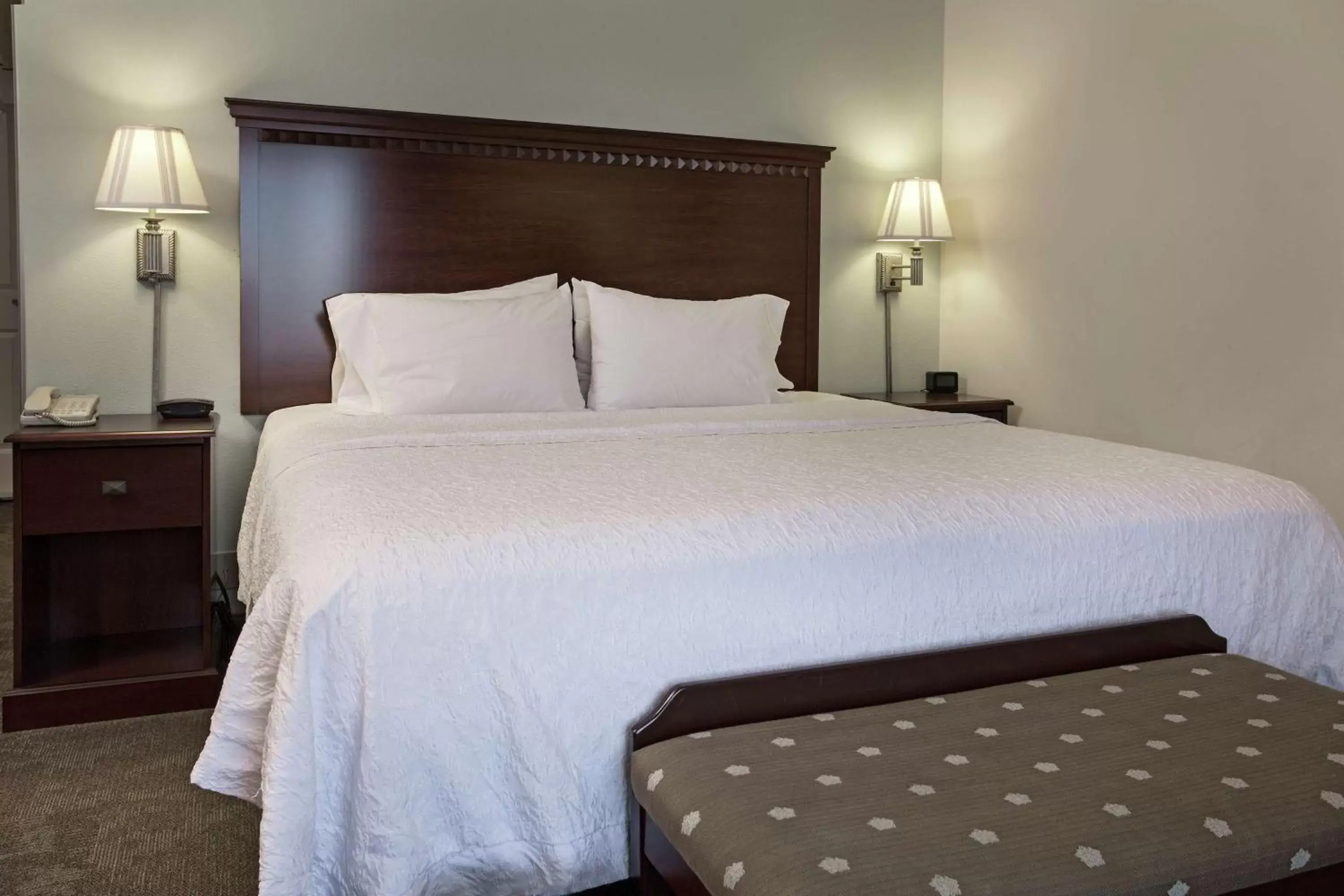 Bed in Hampton Inn & Suites Prescott Valley