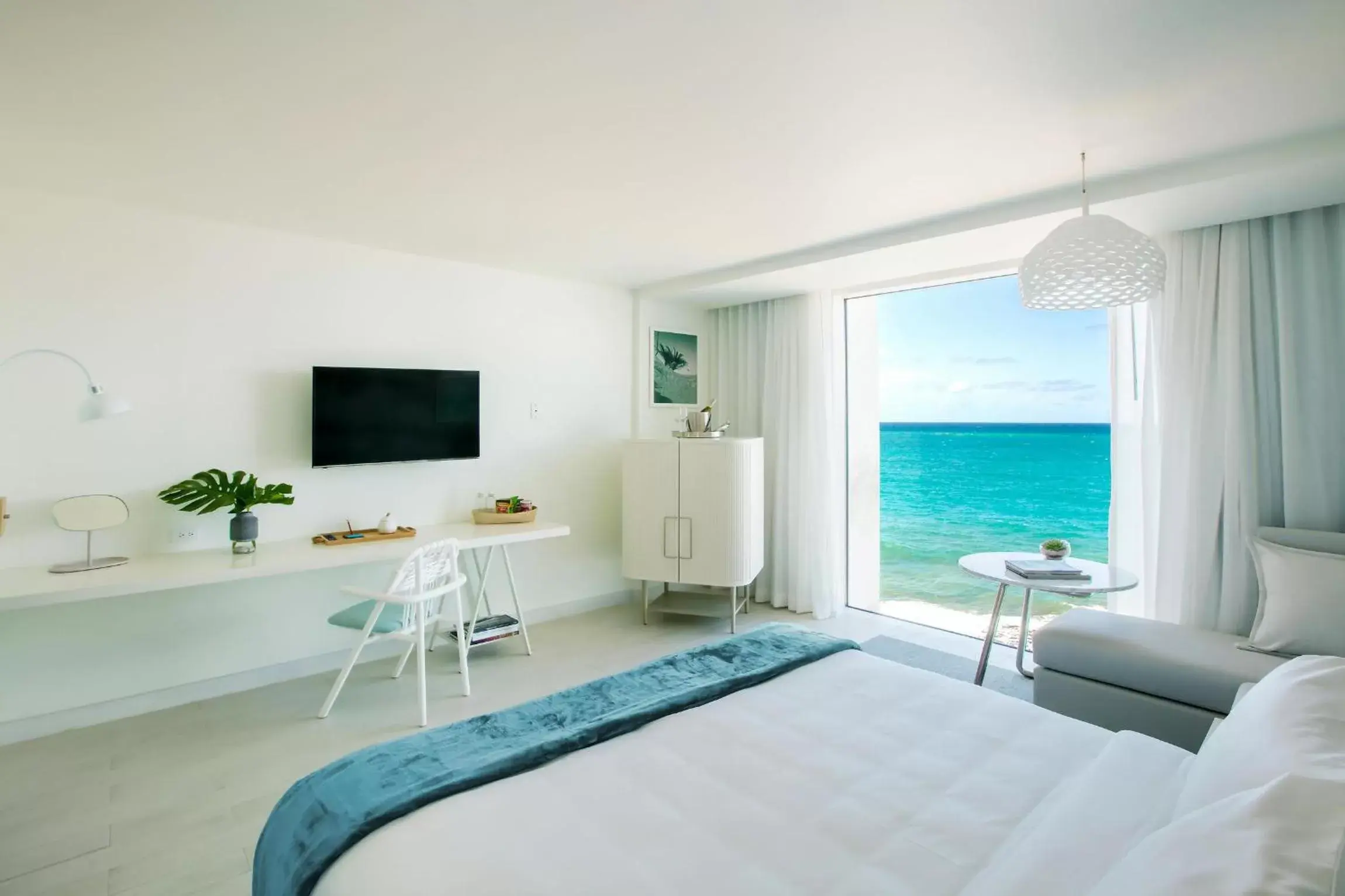 Bedroom, Bed in Condado Ocean Club - Adults Only Bedroom, Bed in Condado Ocean Club - Adults Only