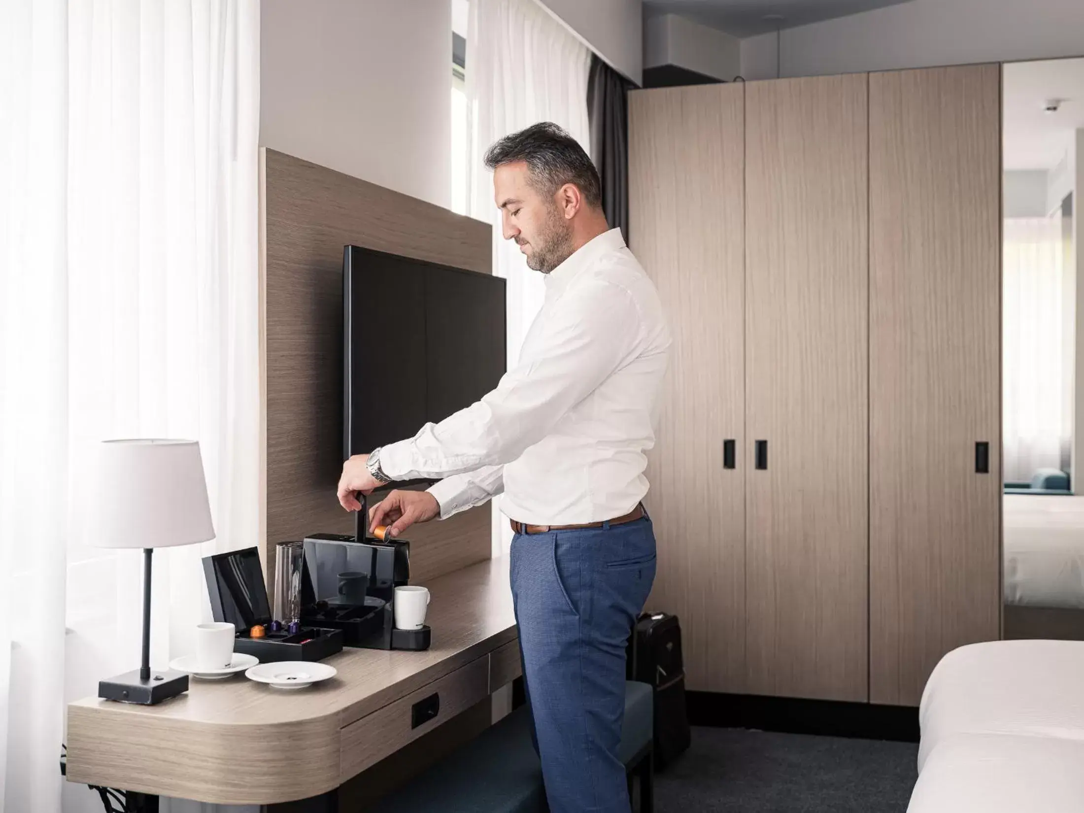 Coffee/tea facilities in Executive Residency by Best Western Amsterdam Airport