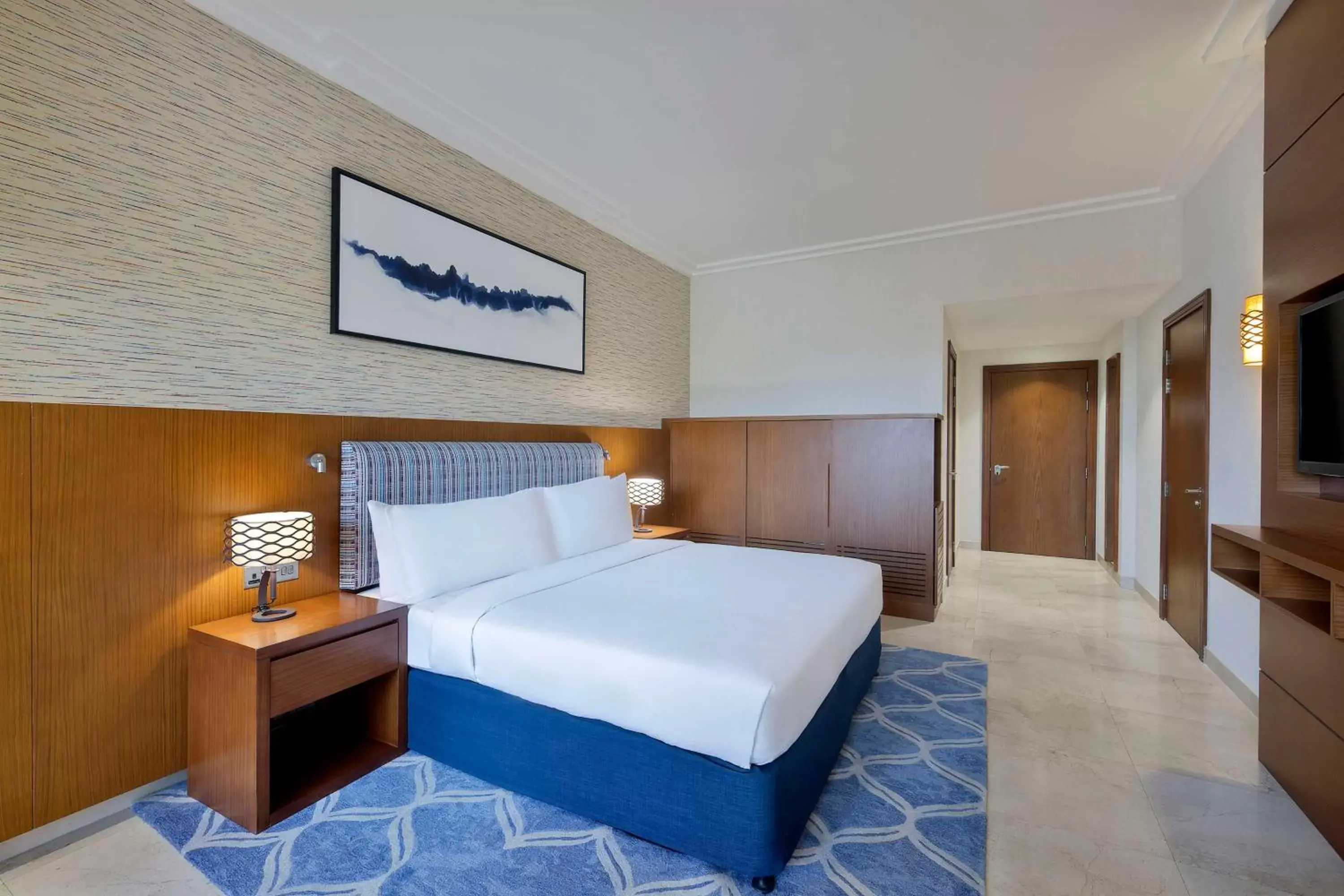 Bed in DoubleTree by Hilton Resort & Spa Marjan Island