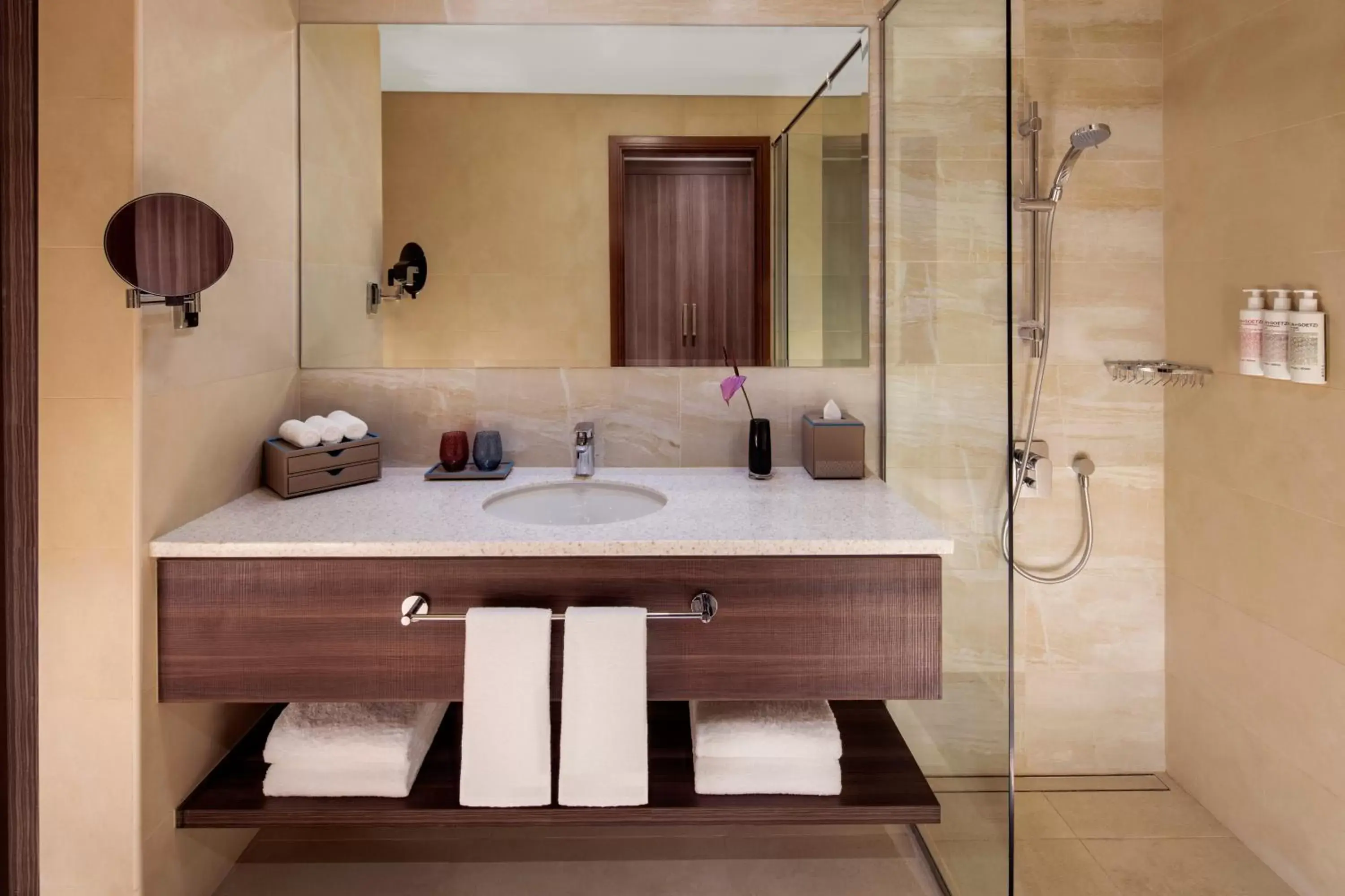 Bathroom in Avani Plus Palm View Dubai Hotel & Suites