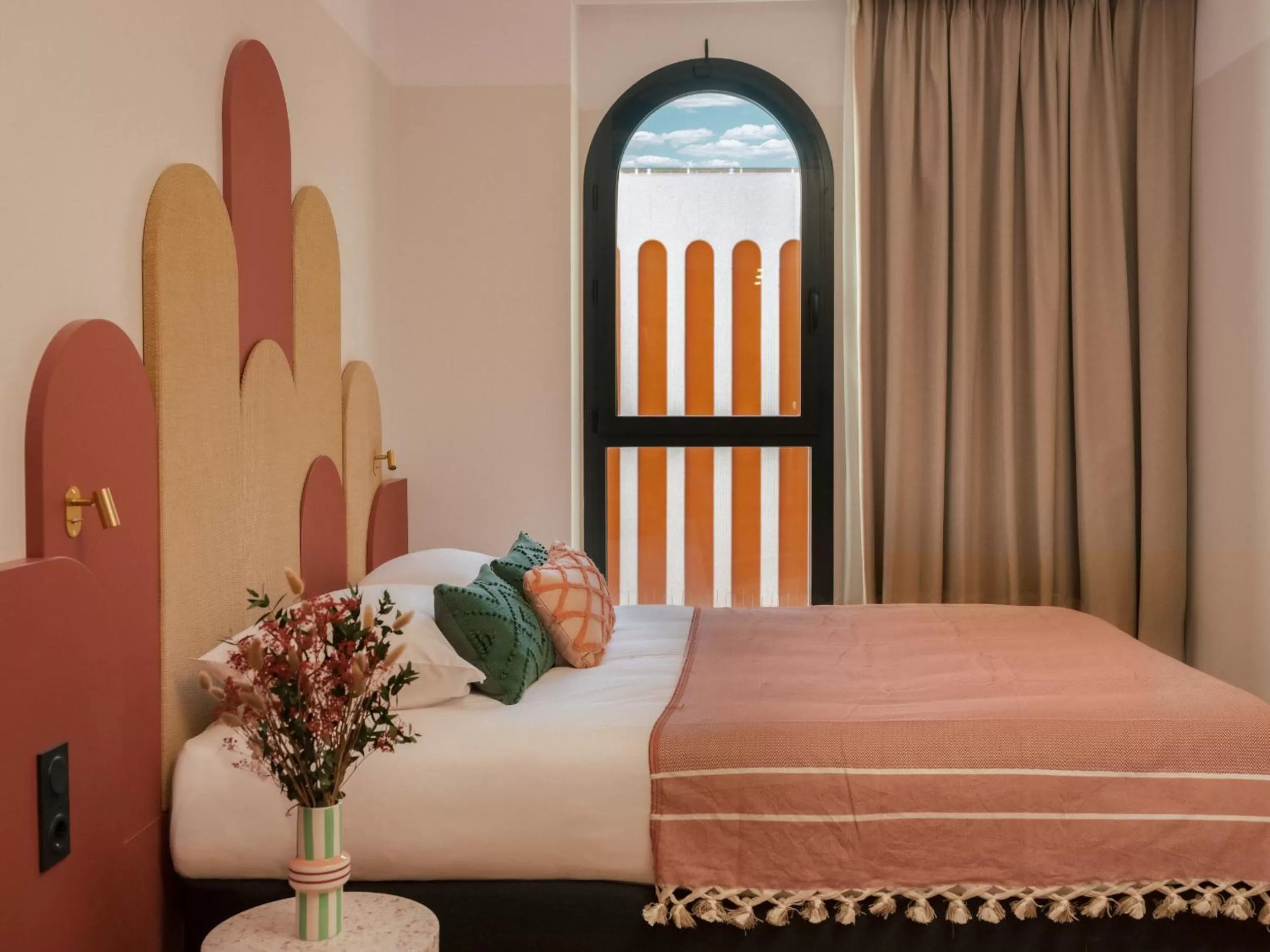 Bed in Ibis Styles Sevilla City Santa Justa