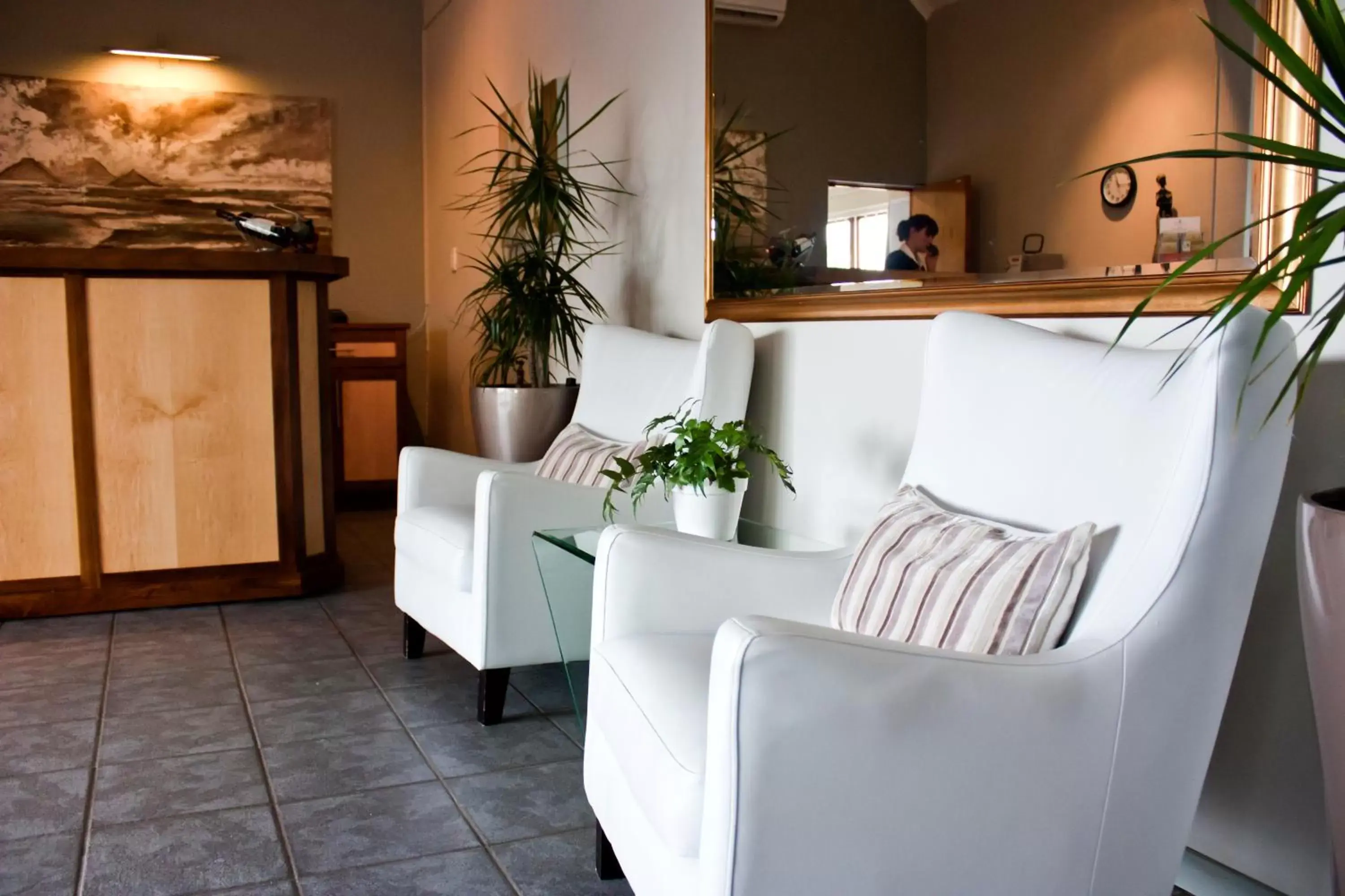 Seating area, Lobby/Reception in Devonvale Golf & Wine Estate