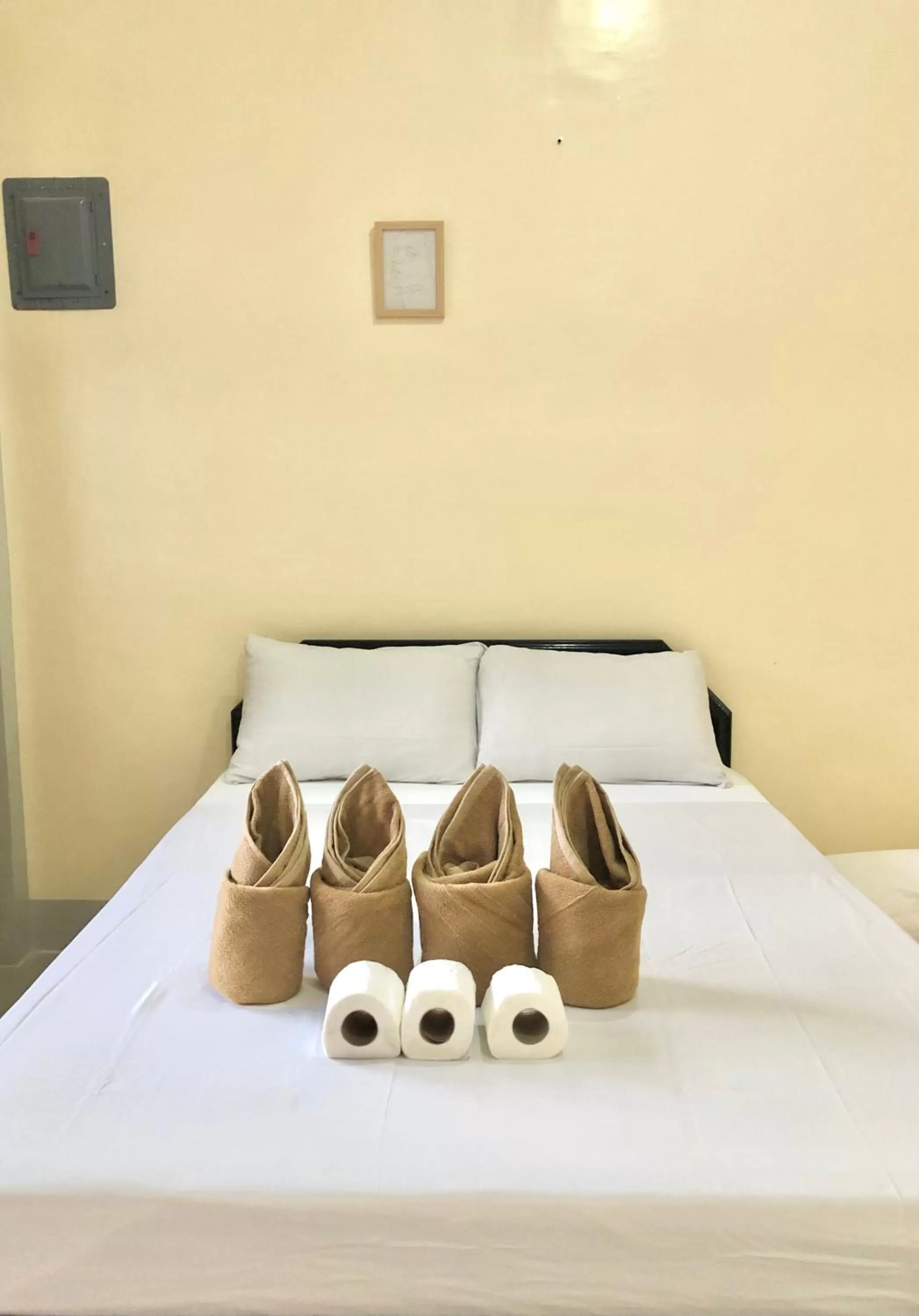 Bed in Hanna's Inn, El Nido