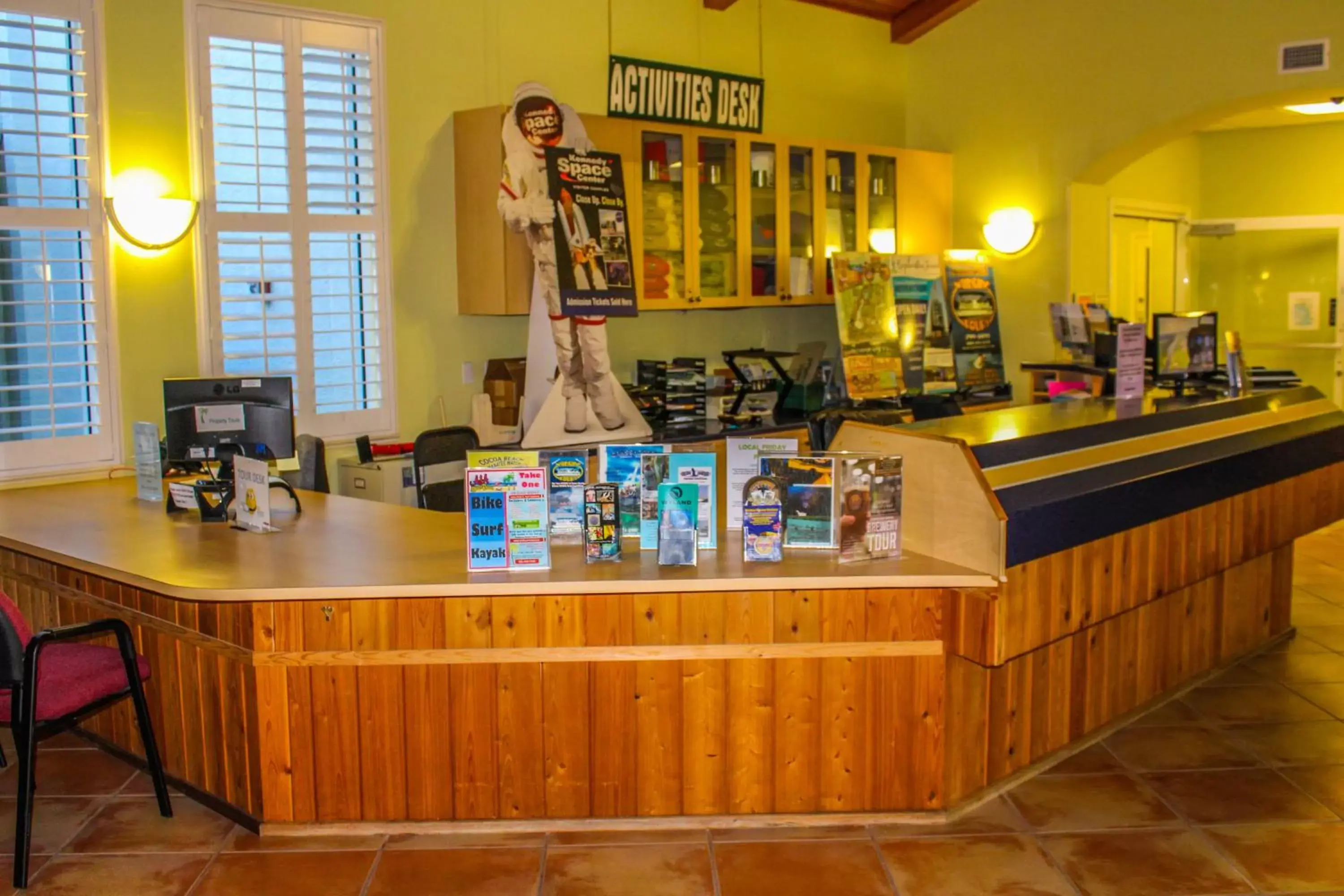 Lobby or reception in The Resort on Cocoa Beach, a VRI resort