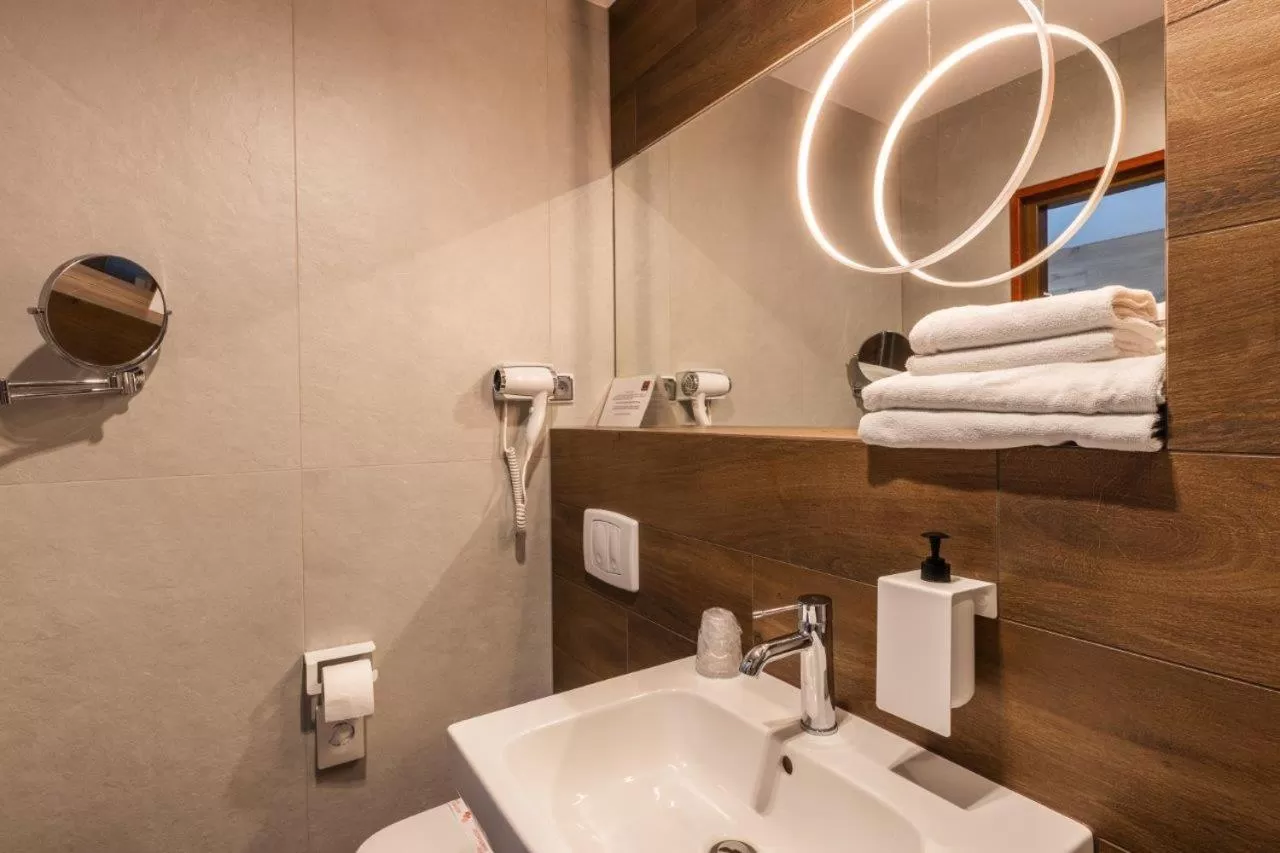 Bathroom in Hotel Wisła Premium
