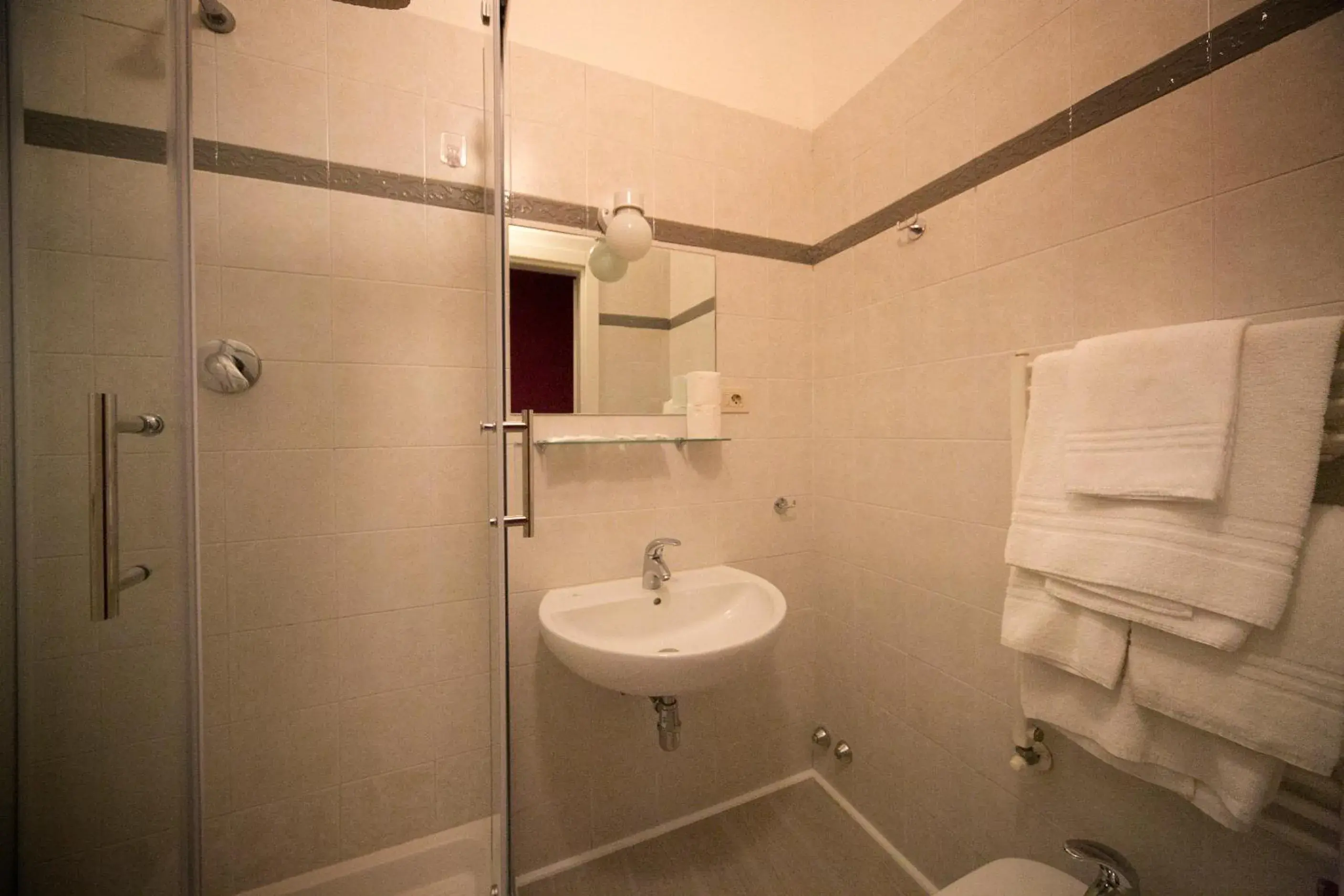 Bathroom in Hotel Nella