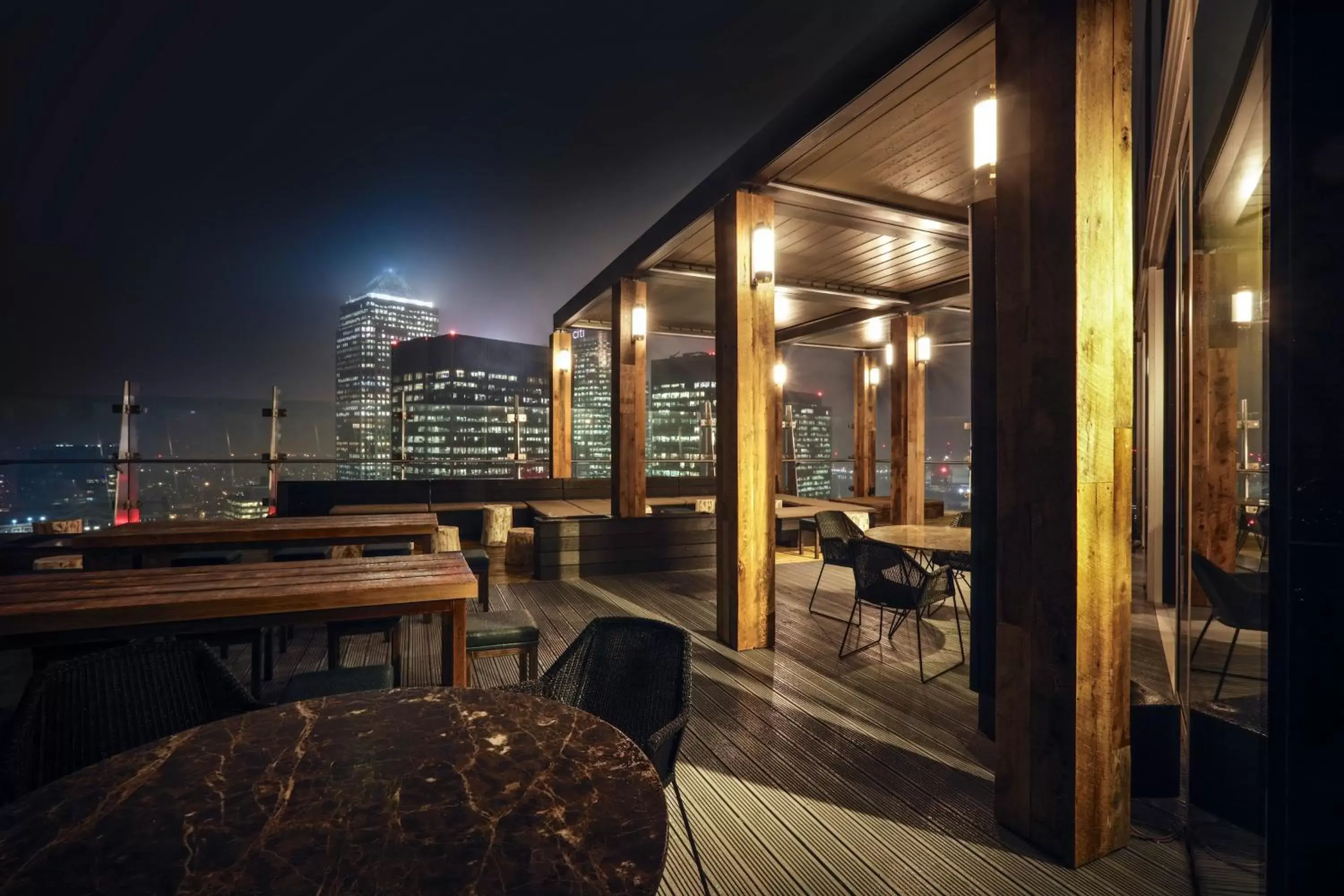 Balcony/Terrace, Lounge/Bar in Novotel London Canary Wharf