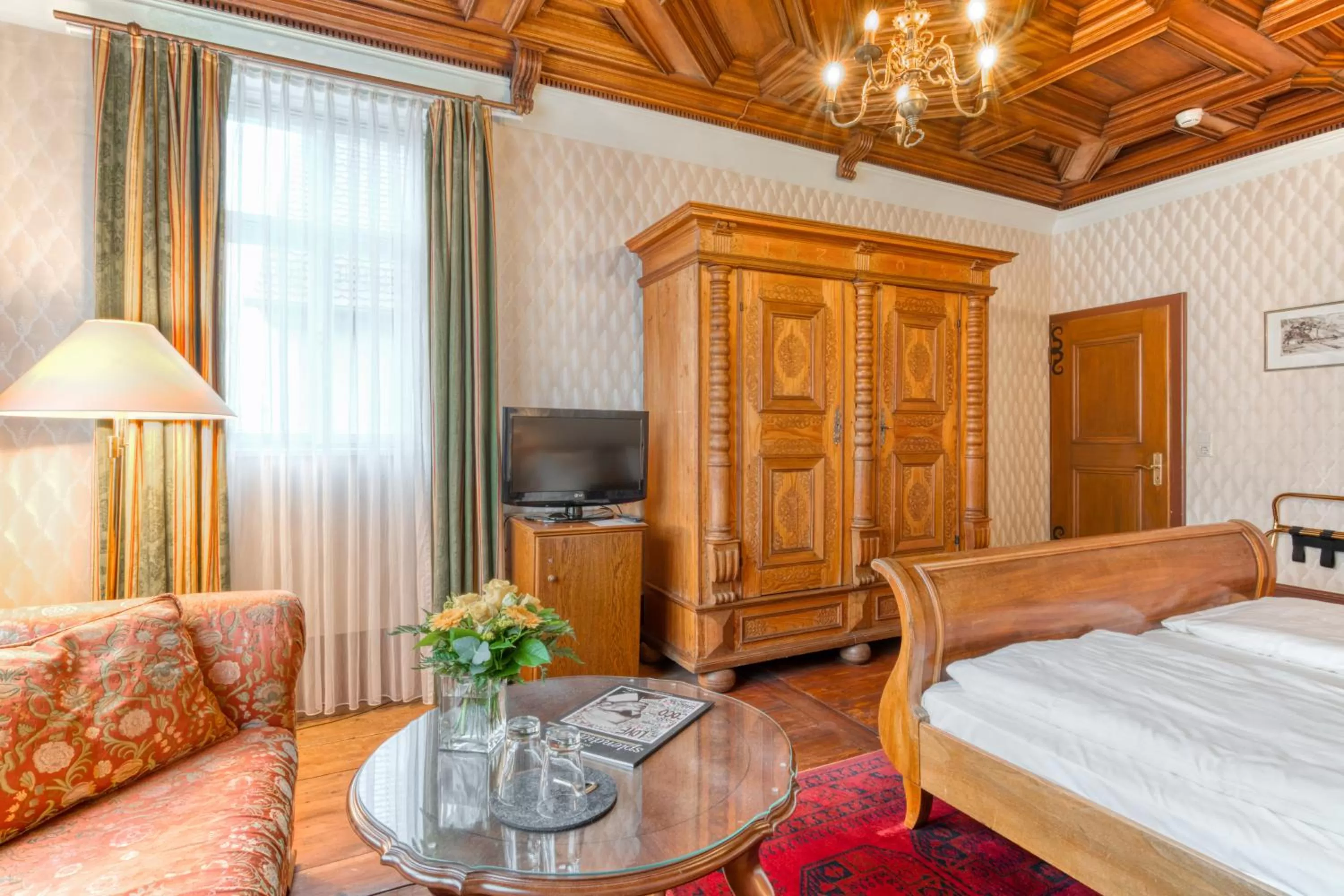 Photo of the whole room, Bed in Hotel Eisenhut