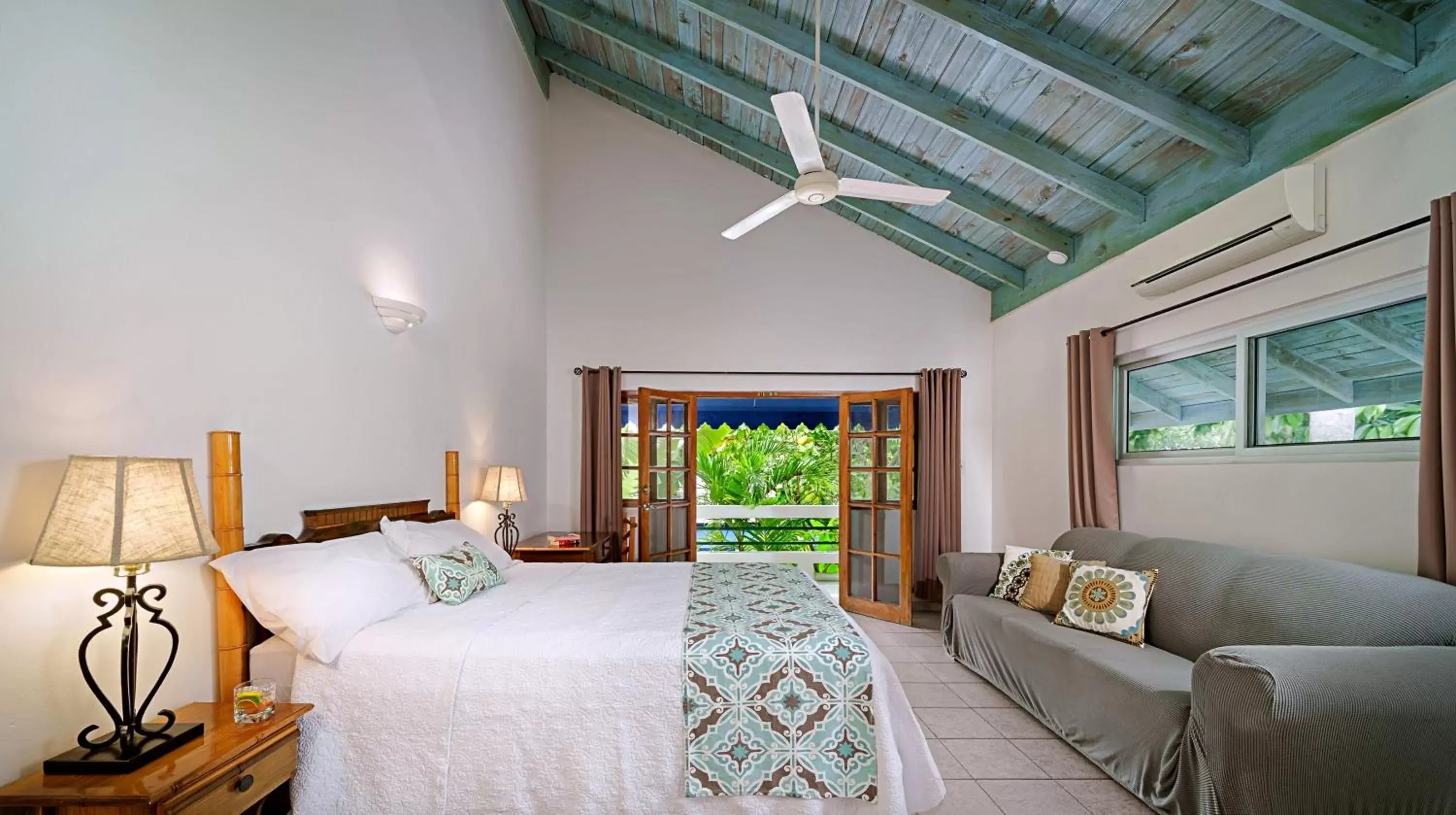 Upper Reef House in Beach House Condos, Negril Upper Reef House in Beach House Condos, Negril