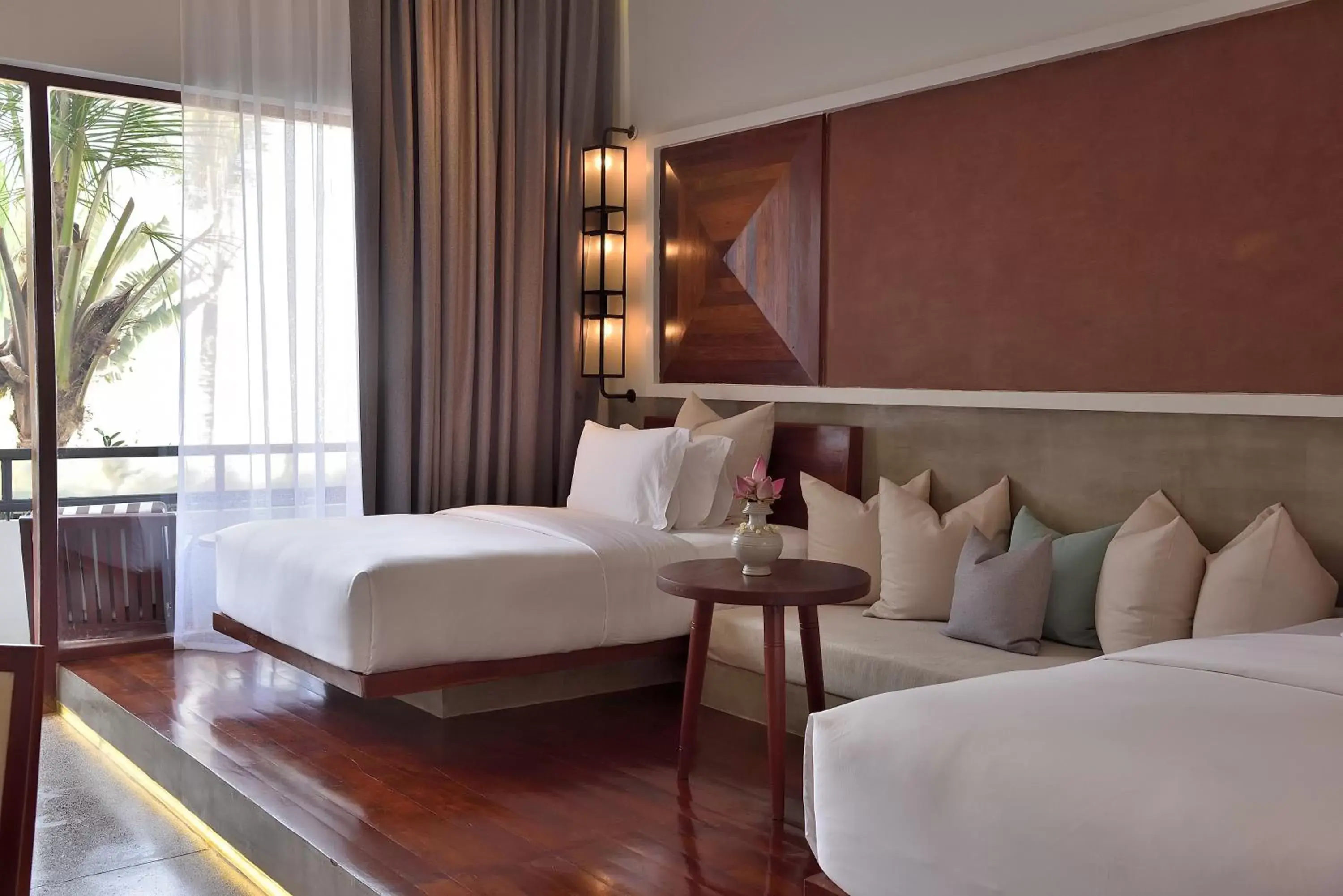 Deluxe Twin Room - Free Airport Pick Up + Laundry + Mini-Bar in Shintana Saya La Maison Deluxe Twin Room - Free Airport Pick Up + Laundry + Mini-Bar in Shintana Saya La Maison