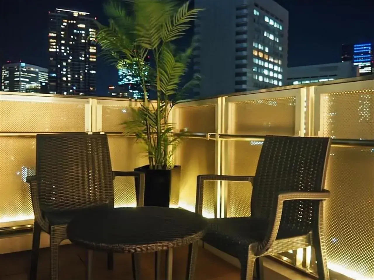 Balcony/Terrace in Centurion Hotel Residential Akasaka Station