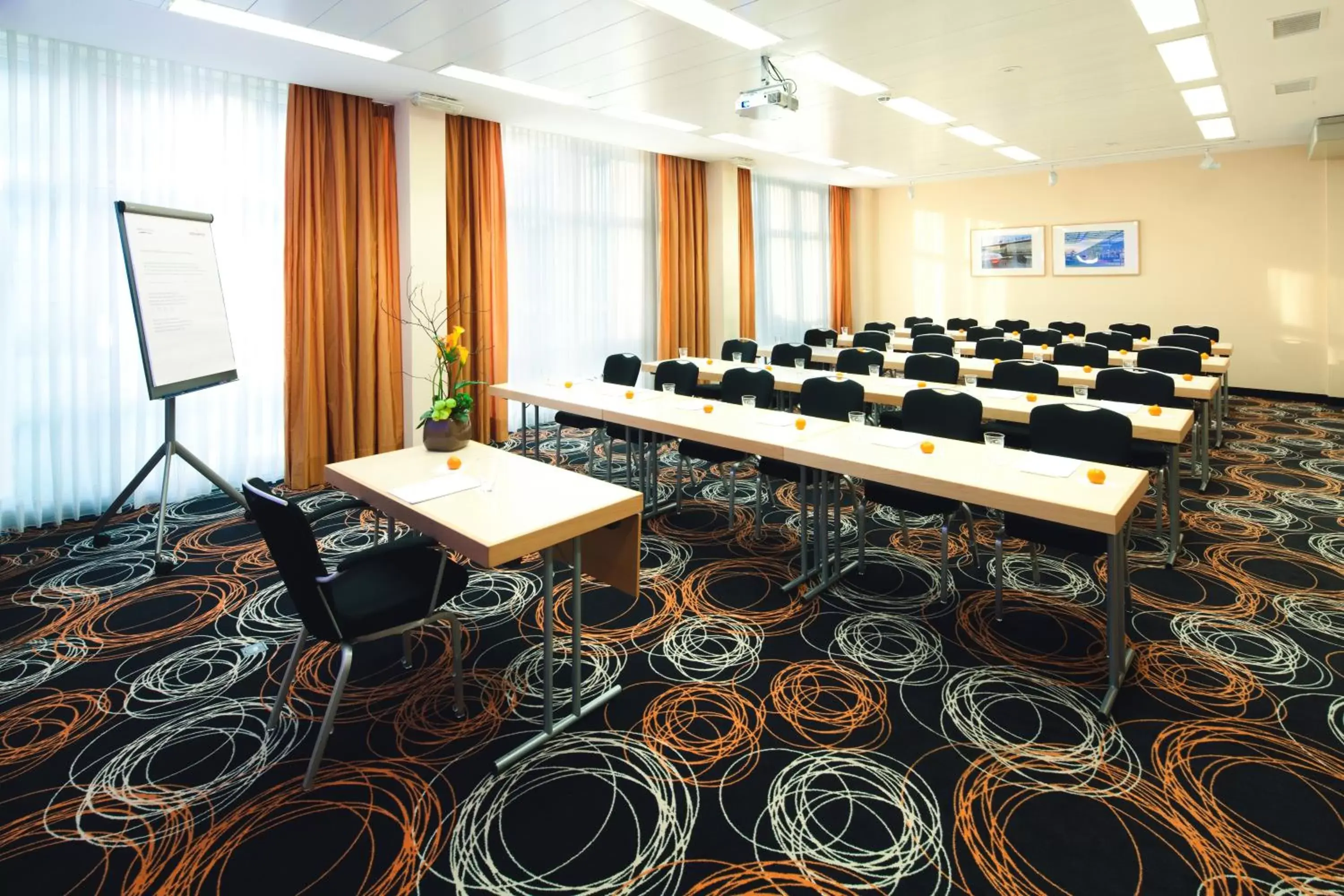 Business facilities in Mövenpick Hotel Nürnberg Airport