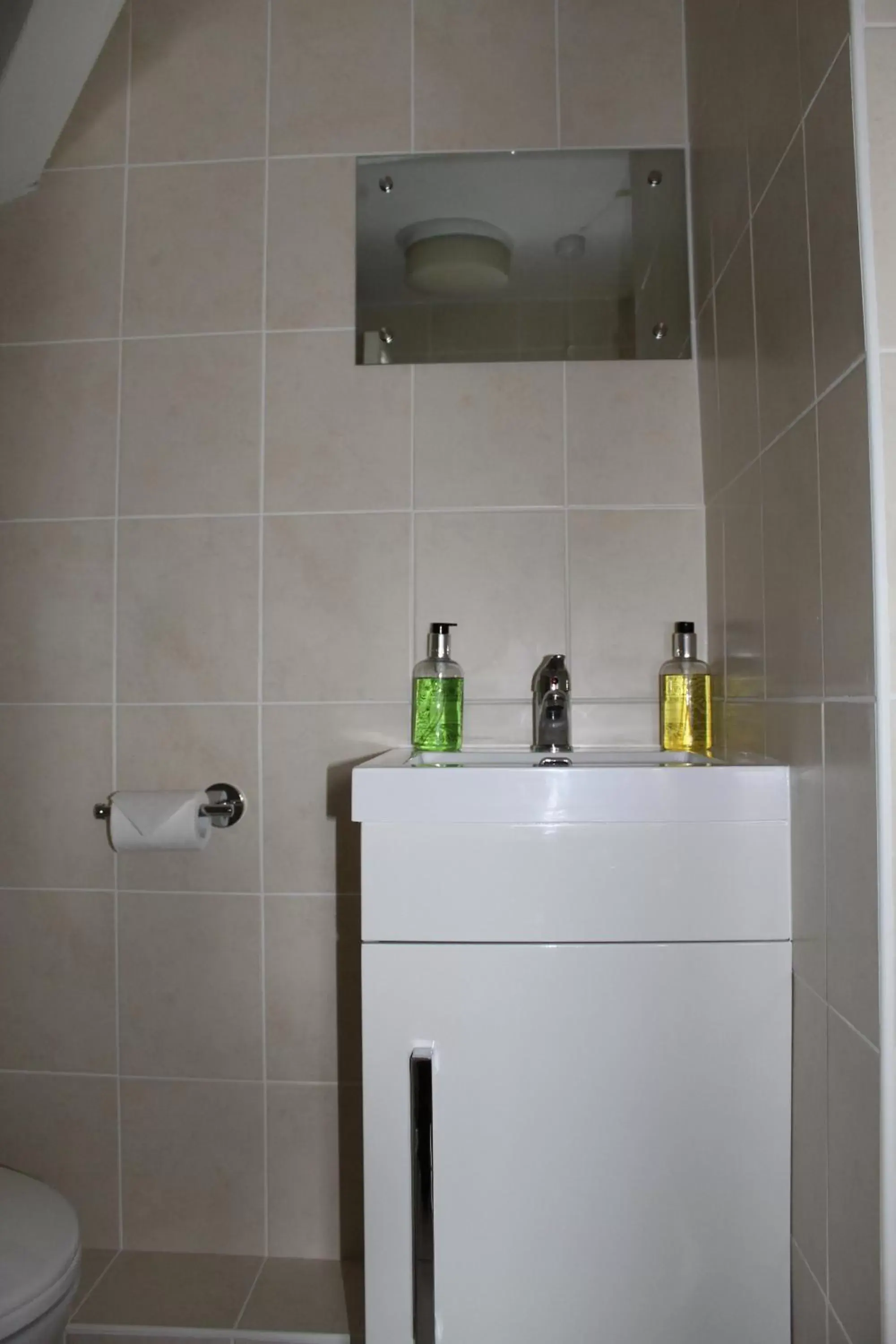 Bathroom in The Bay House Lake View Guest House - Adults Only