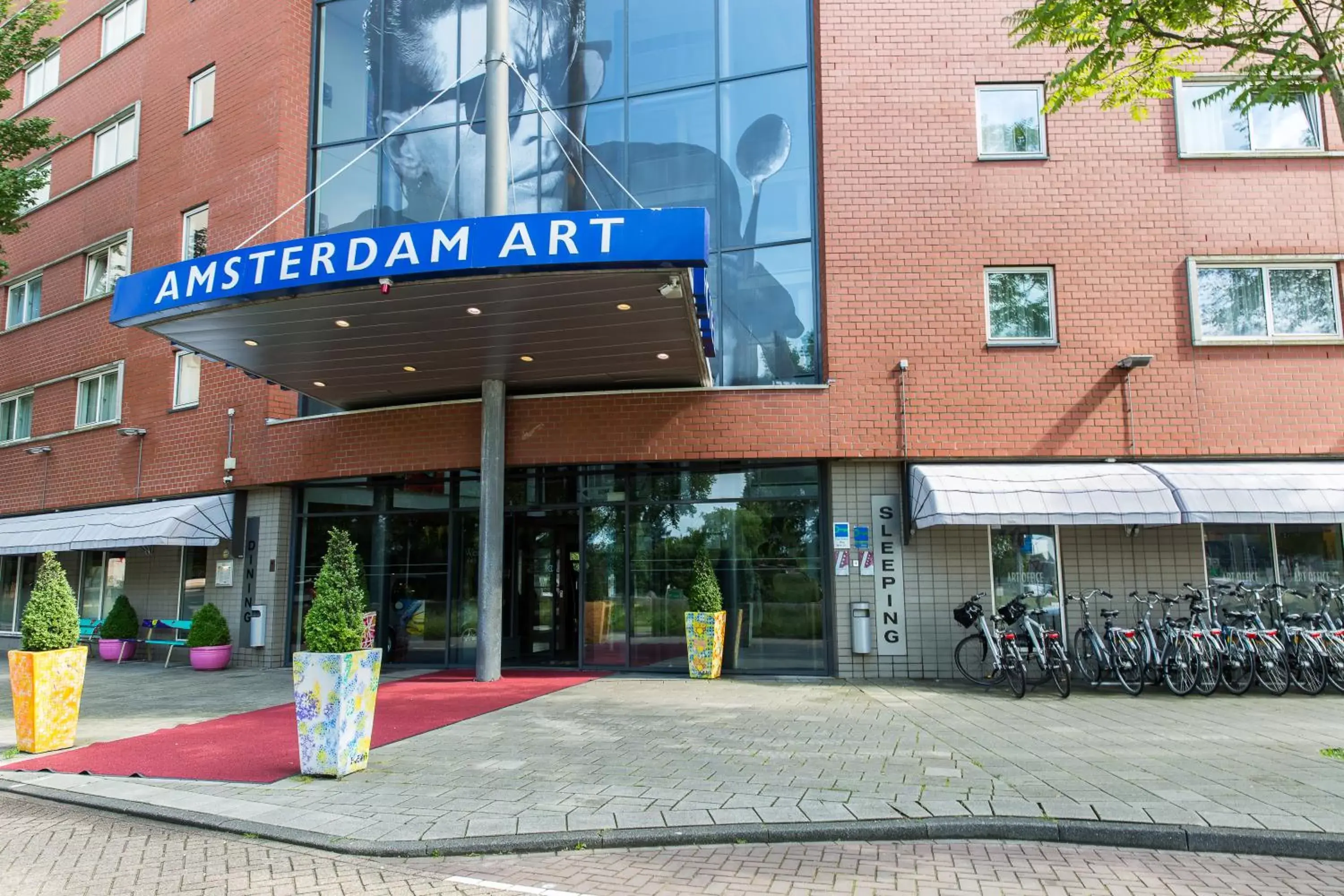 Facade/entrance in WestCord Art Hotel Amsterdam 3 stars