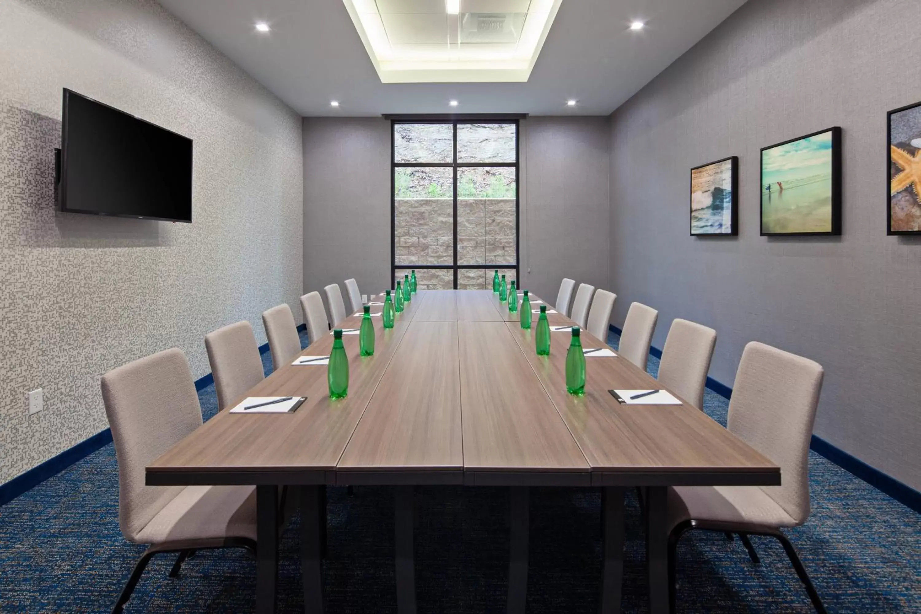Meeting/conference room in SpringHill Suites by Marriott Escondido Downtown