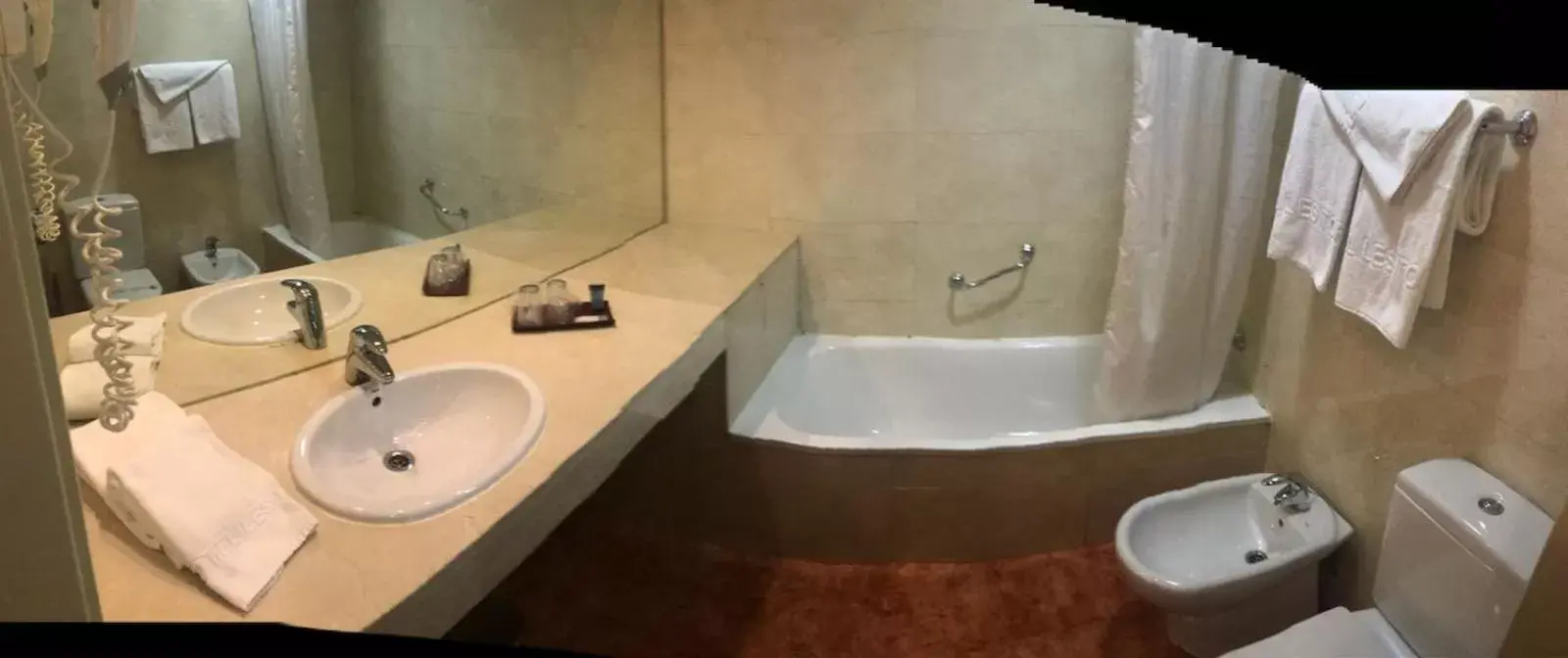 Bathroom in Hotel Les Torres