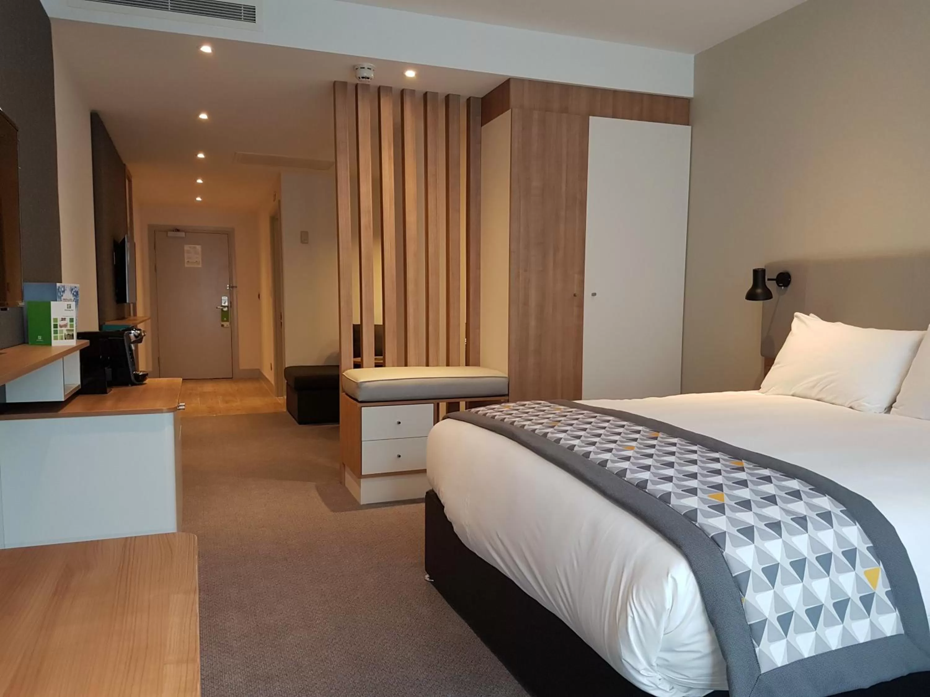 Photo of the whole room, Bed in Holiday Inn Birmingham City by IHG