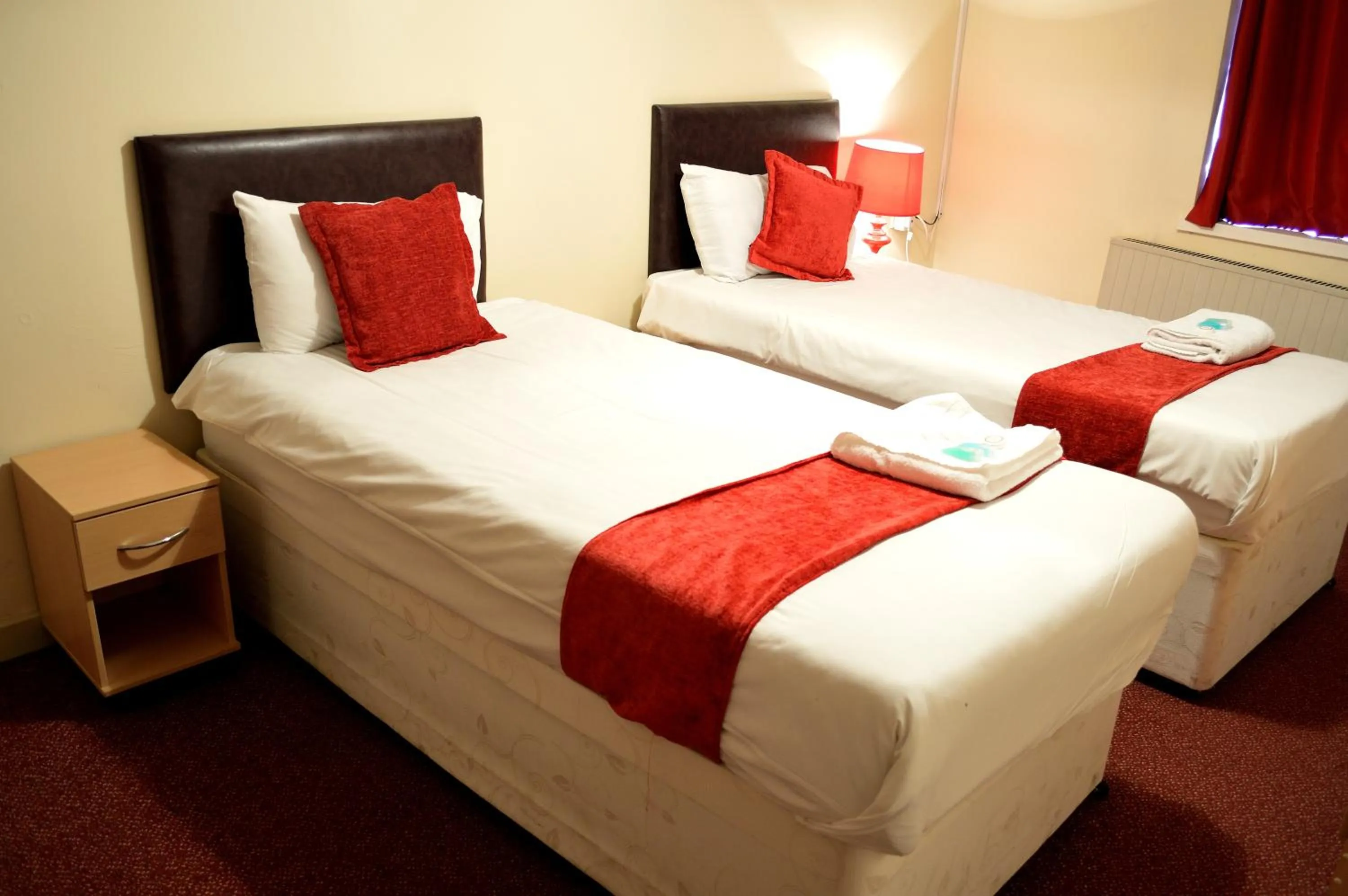 Bedroom, Bed in Hotel Express Newcastle Gateshead