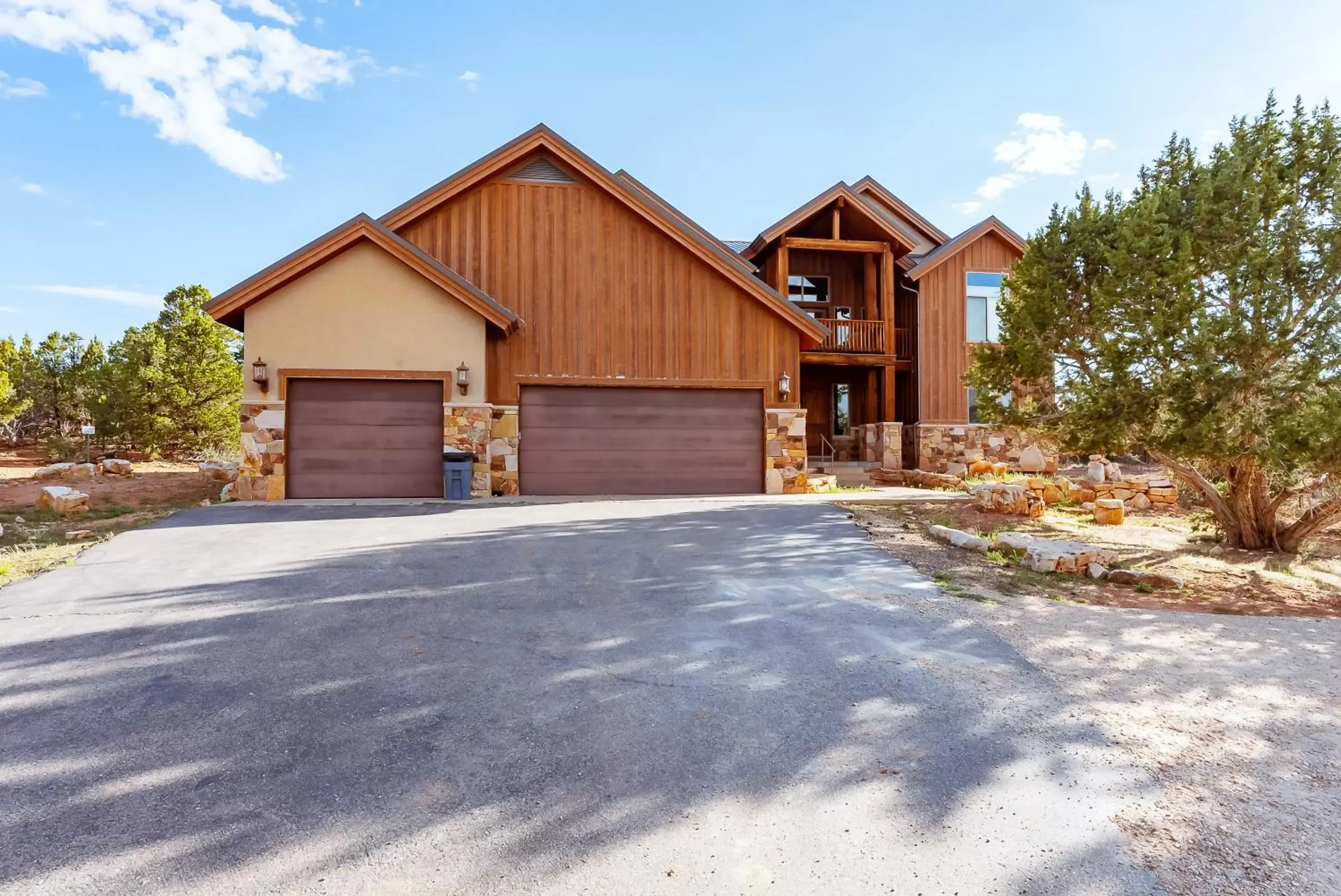 Property Building in Zion Ponderosa Ranch Resort