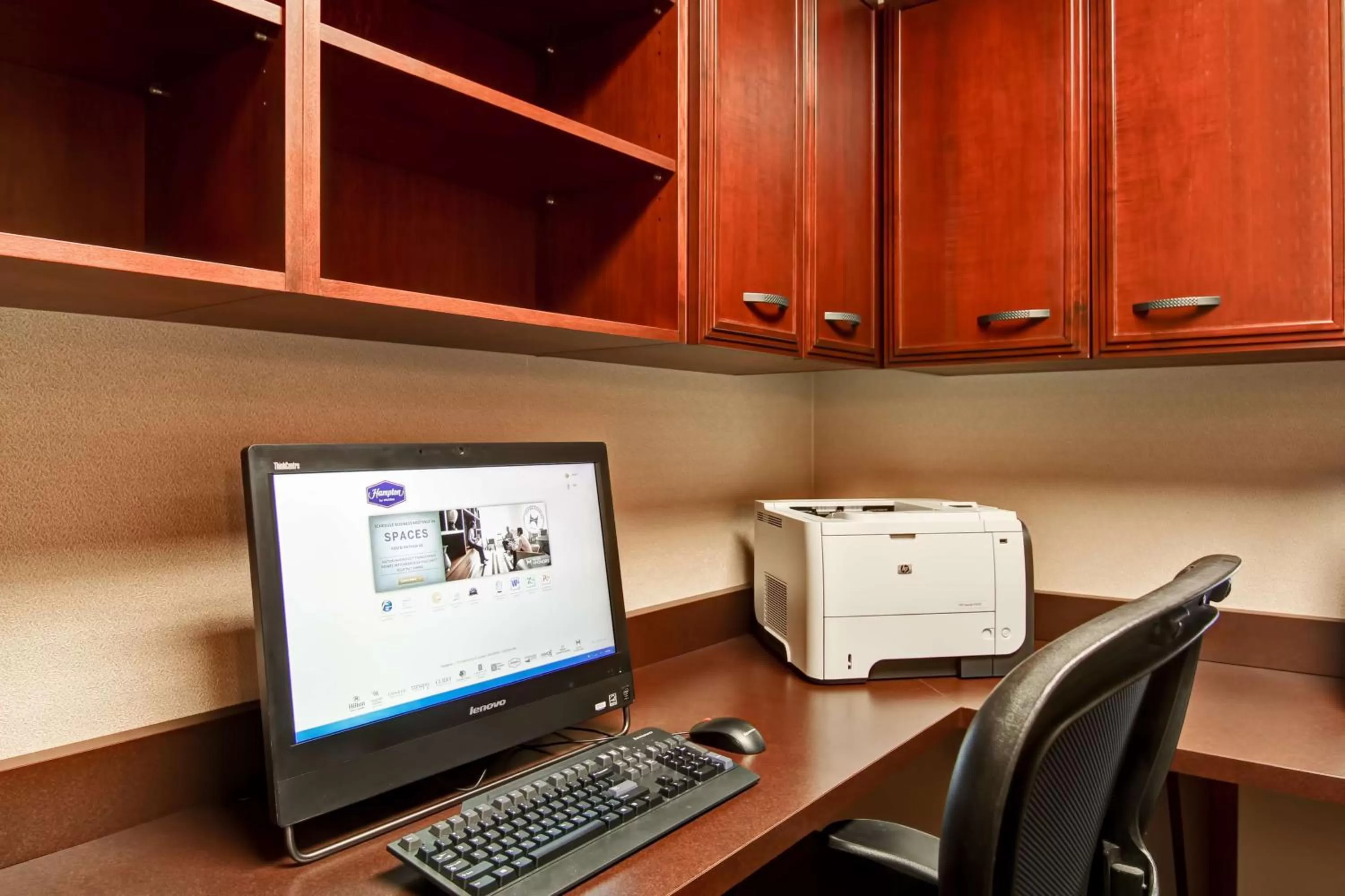 Business facilities in Hampton Inn & Suites Guelph
