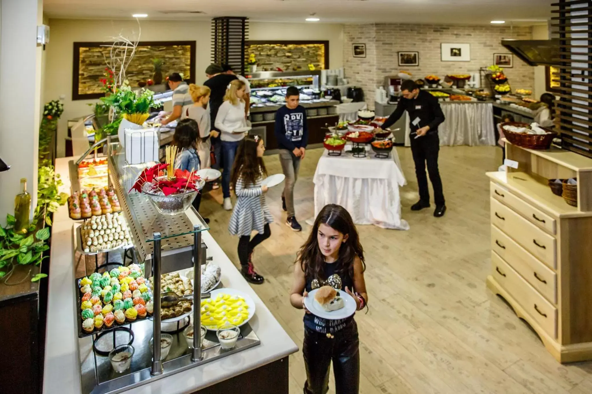 Buffet breakfast, Restaurant/Places to Eat in Hotel Casa Karina Bansko - Half Board & All Inclusive