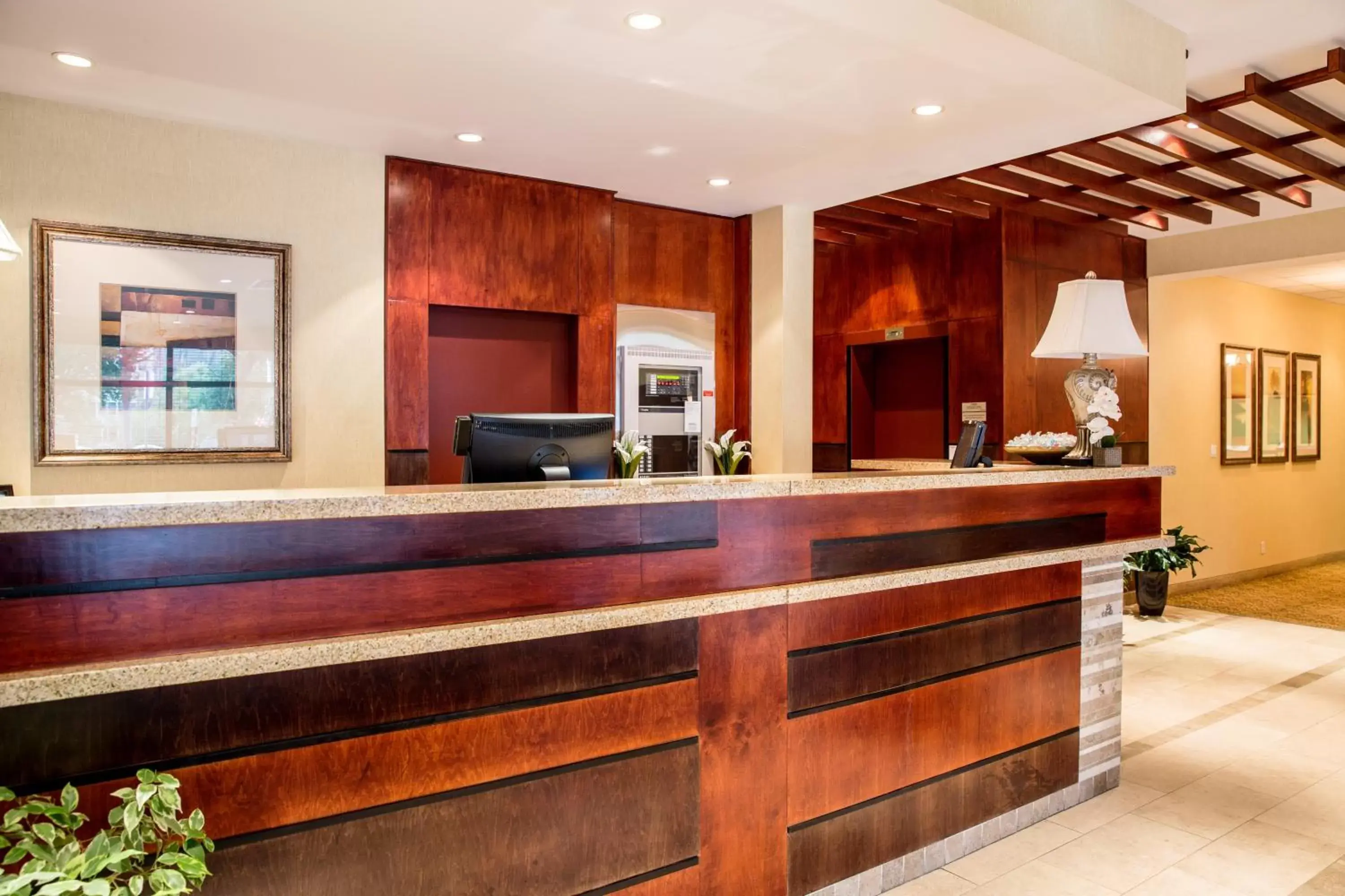 Lobby or reception in Days Inn by Wyndham Edmonton Downtown Lobby or reception in Days Inn by Wyndham Edmonton Downtown