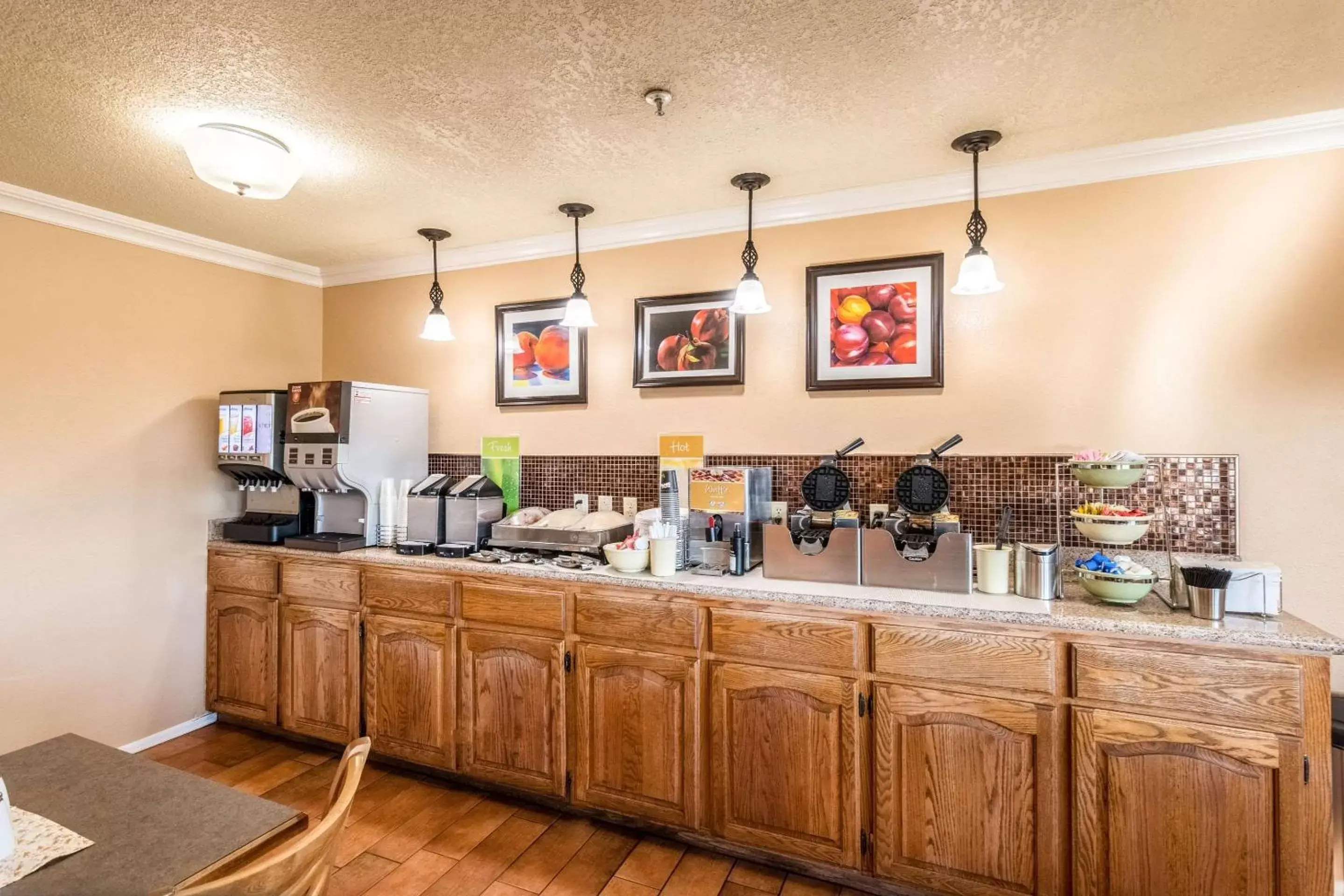 Restaurant/places to eat in Quality Inn Casa Grande I-10 Restaurant/places to eat in Quality Inn Casa Grande I-10