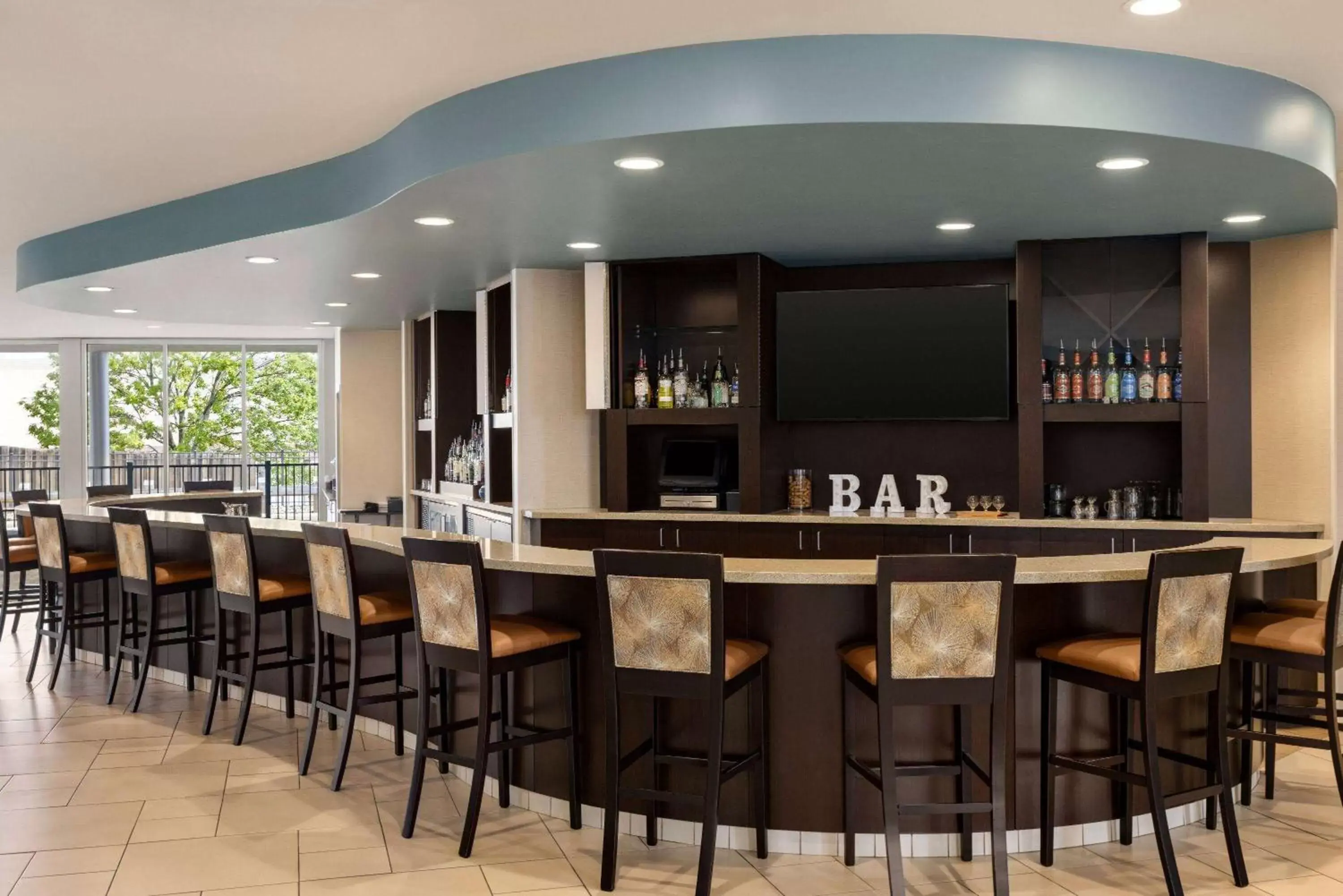 Restaurant/places to eat in Wyndham Avon Restaurant/places to eat in Wyndham Avon