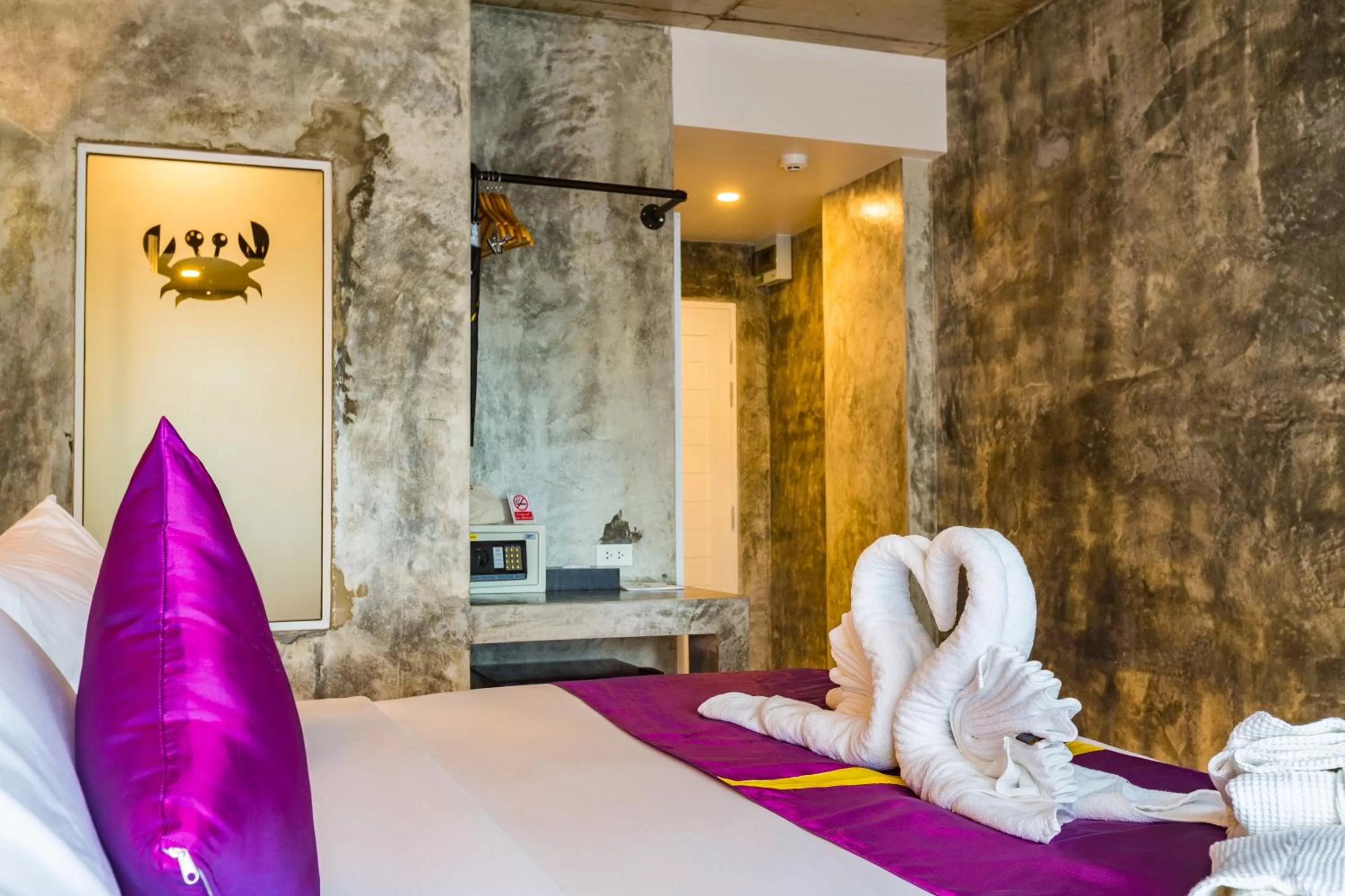 Photo of the whole room, Bed in Maneetel Krabi Beachfront-SHA Plus