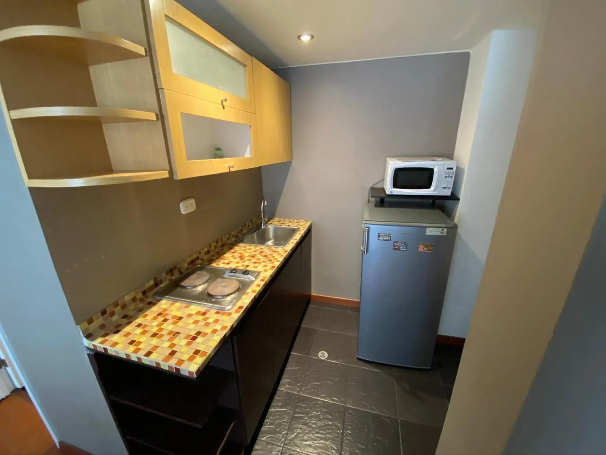 Kitchen or kitchenette, Kitchen/Kitchenette in Juliette ApartaSuites