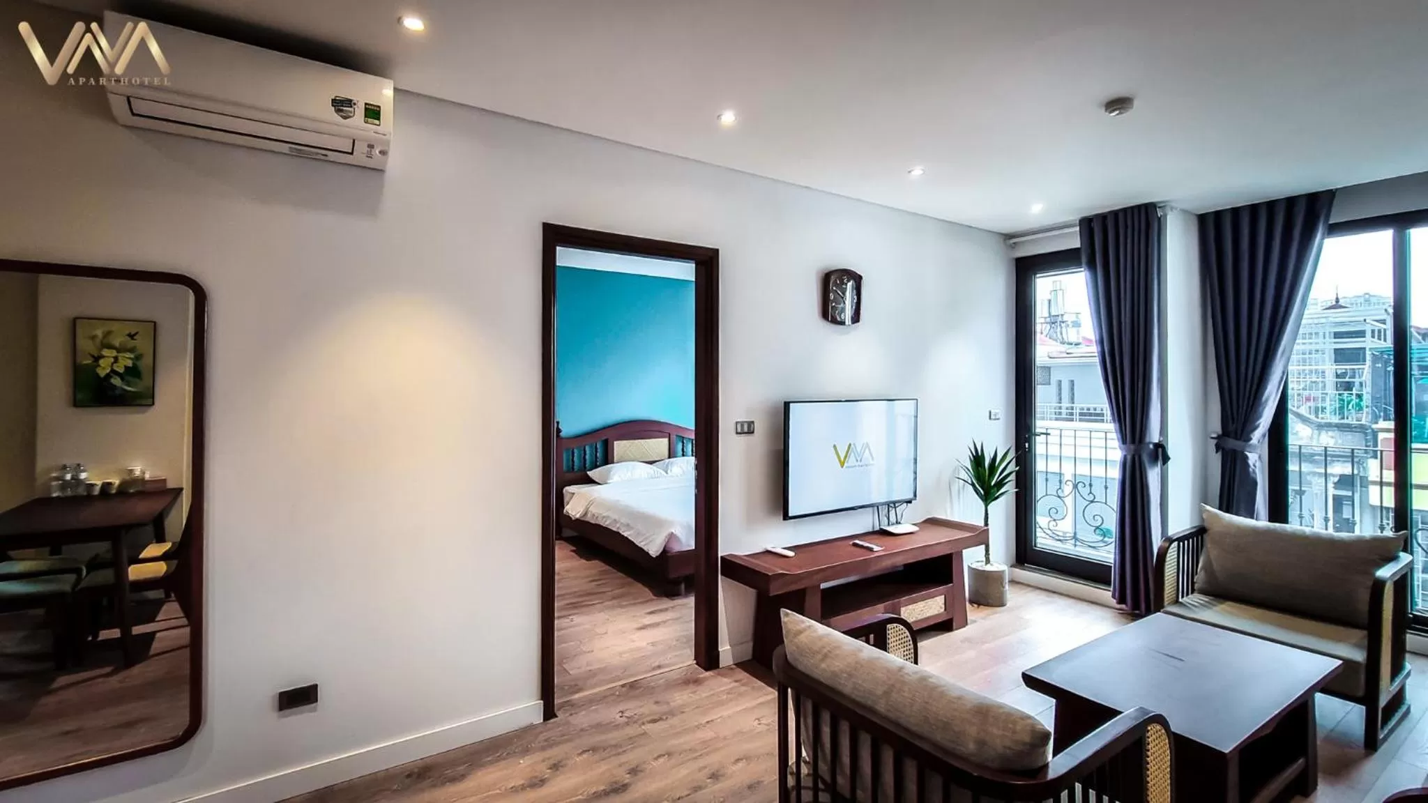 Living room, Bed in VNAHOMES APARTHOTEL