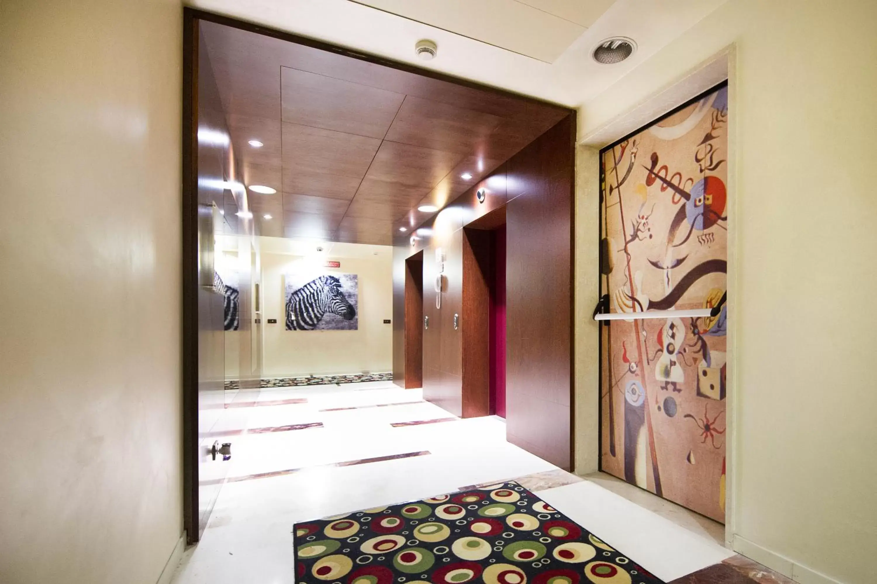 Area and facilities in Art Hotel Navigli