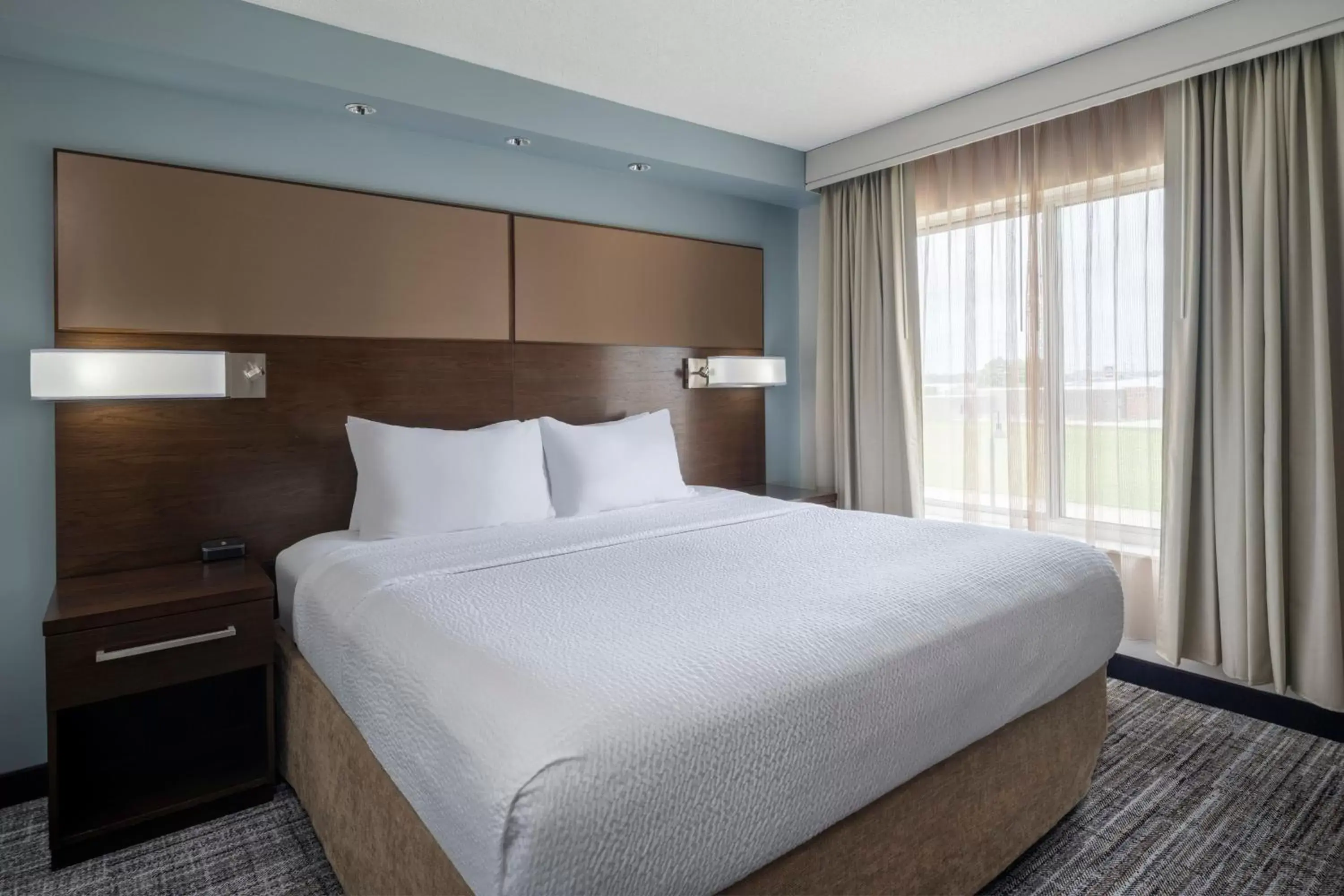 Photo of the whole room, Bed in Residence Inn by Marriott Bloomington
