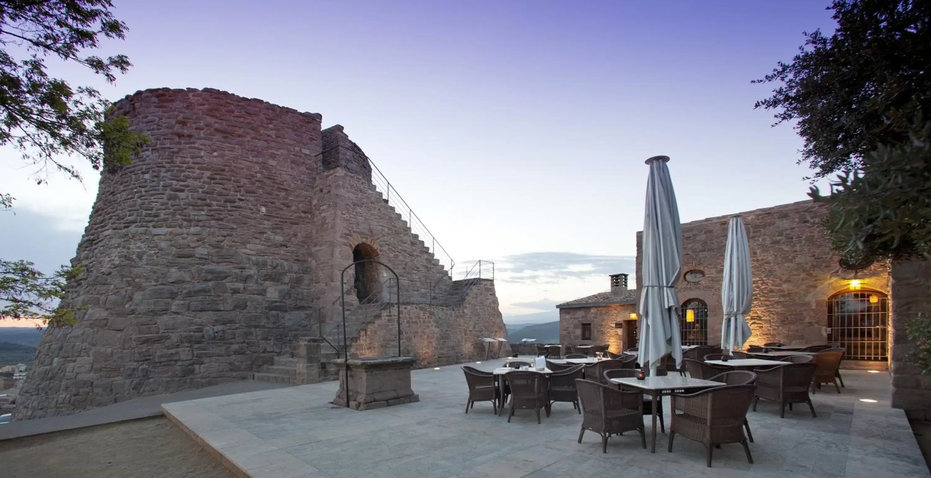 Restaurant/places to eat in Parador de Cardona