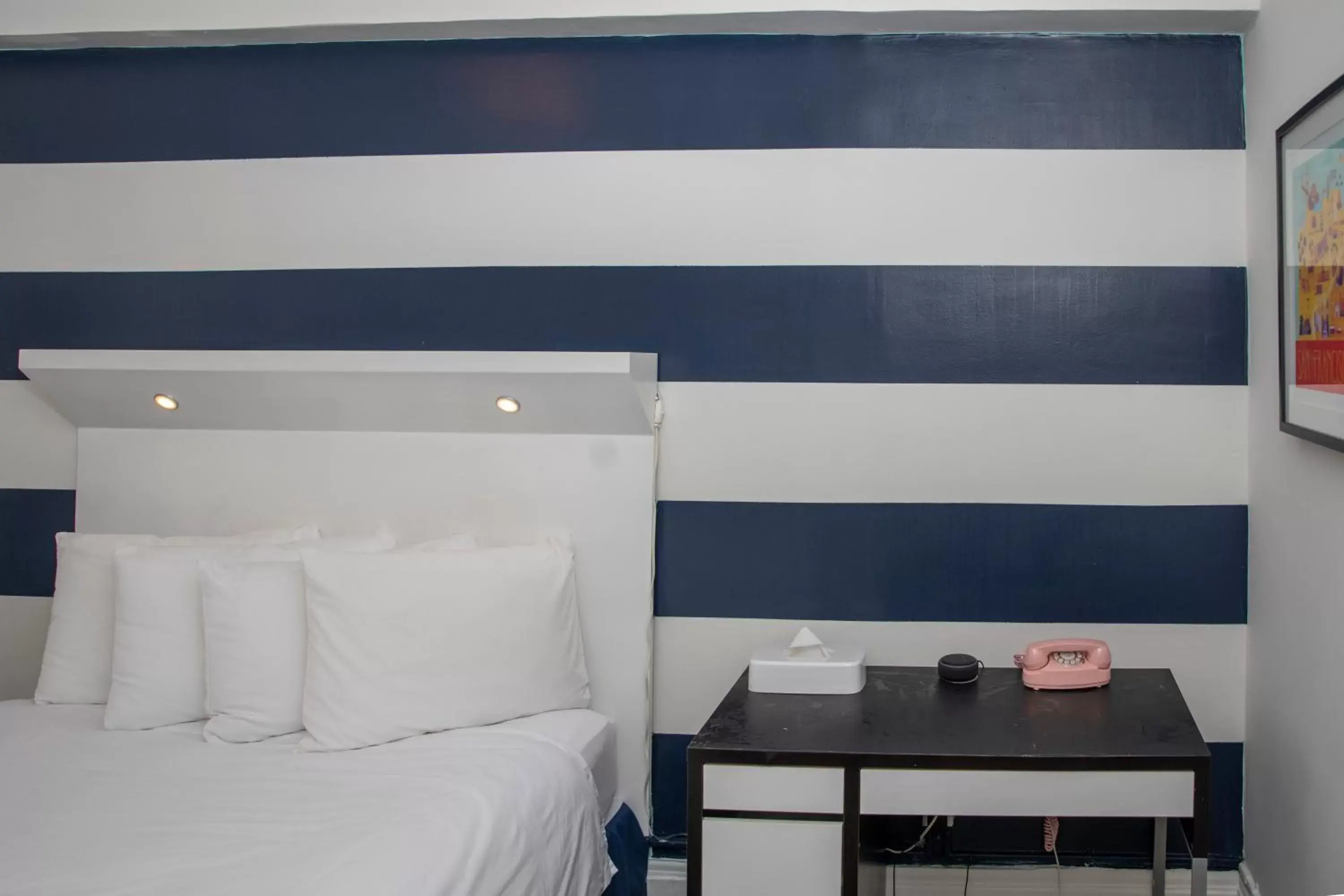 Bedroom in Edwardian Hotel