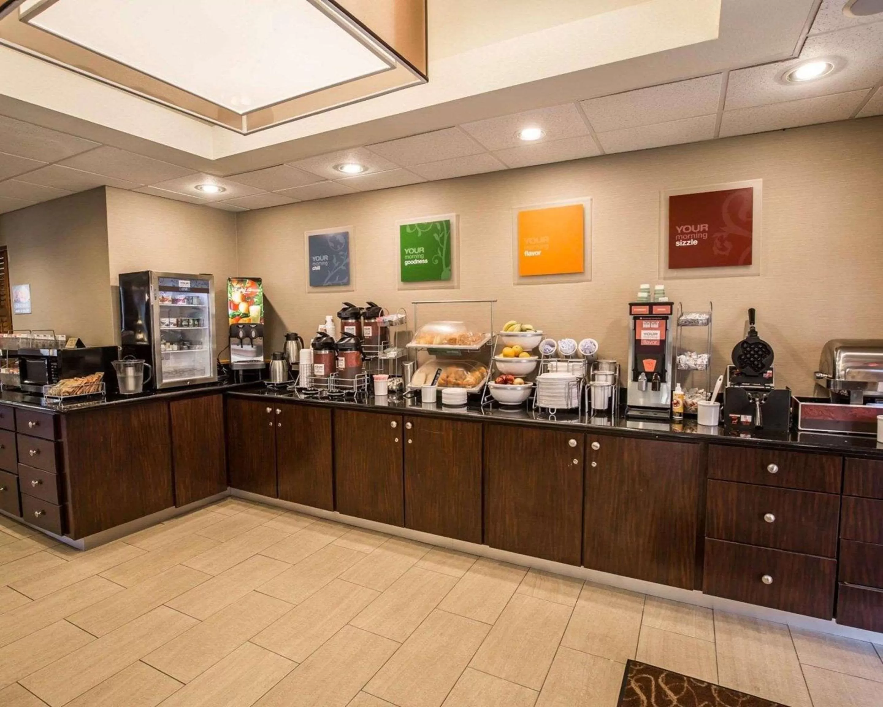 Restaurant/places to eat in Comfort Suites Stafford Near Sugarland