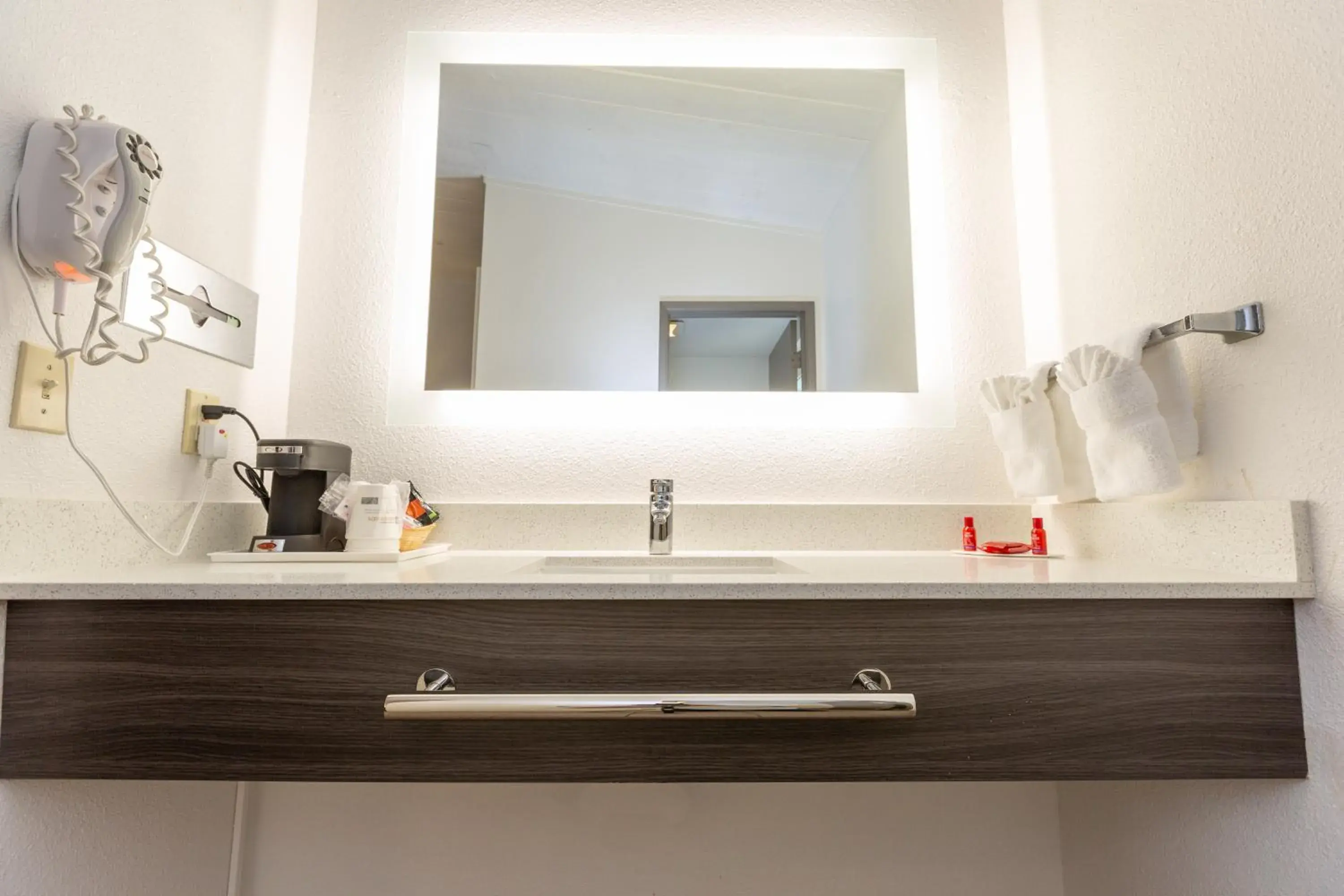 Bathroom in SureStay Hotel by Best Western Seaside Monterey