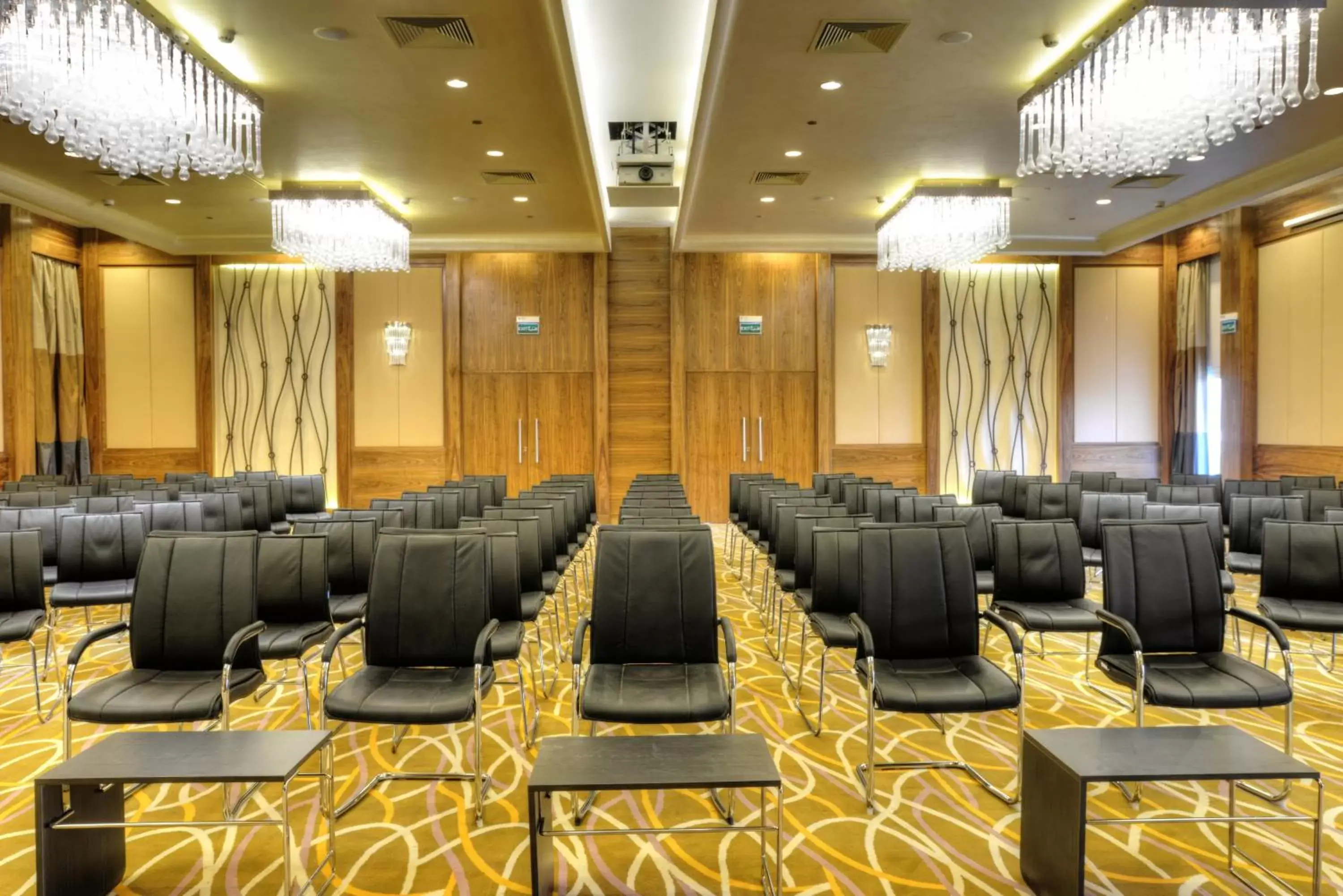 Business facilities in Novotel Cairo Airport