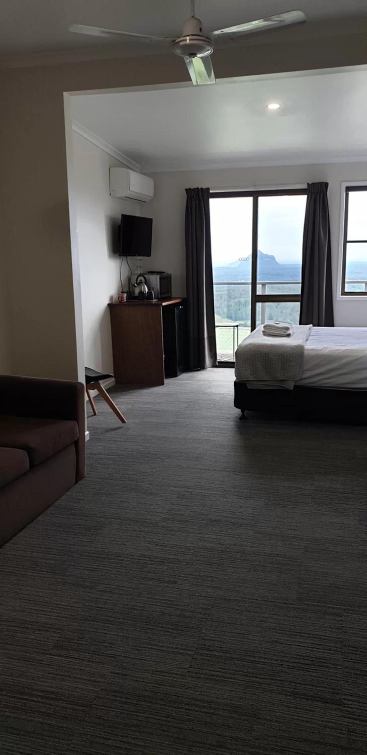 Photo of the whole room in Tranquil Park