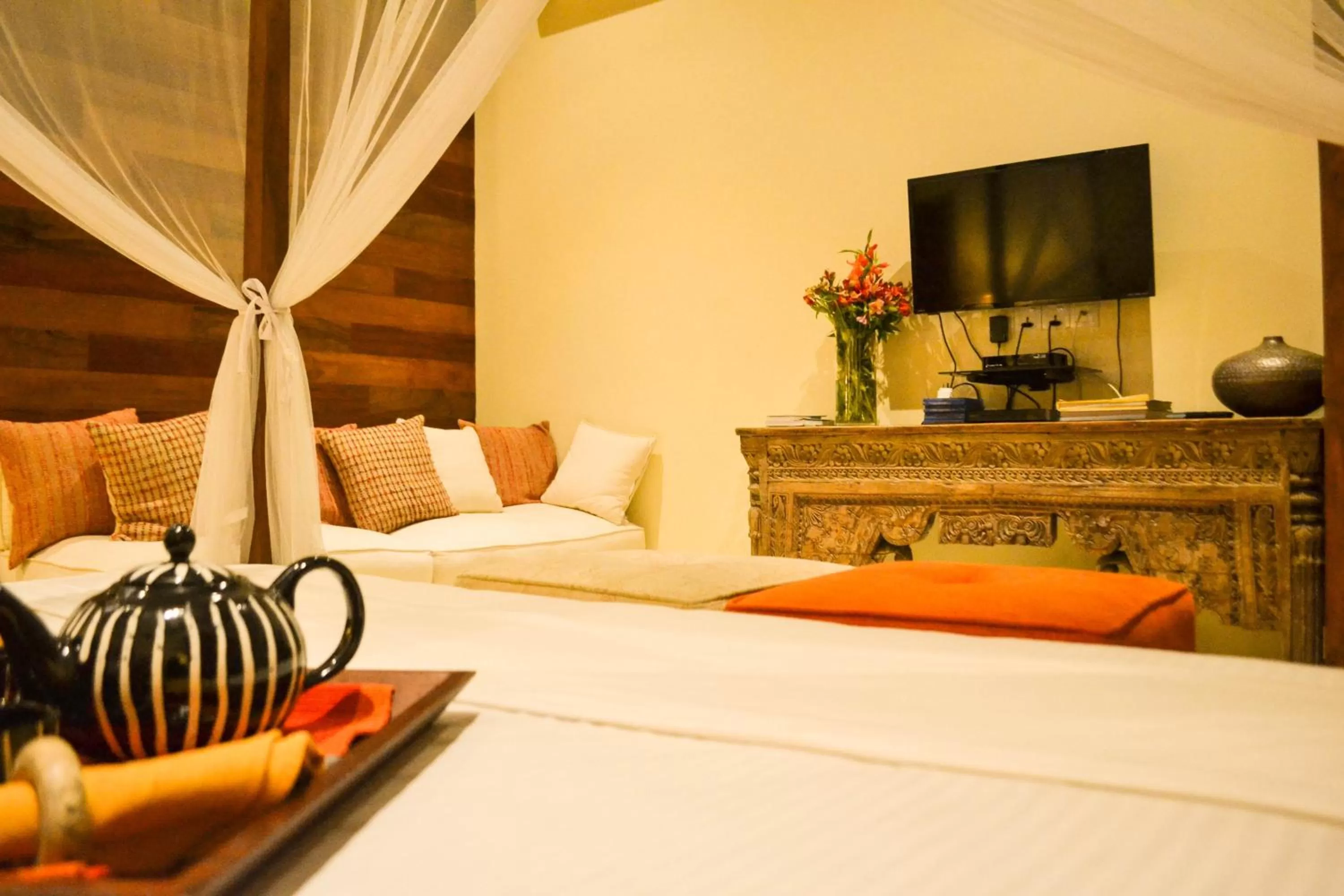 Bed in Urban Bliss Studio